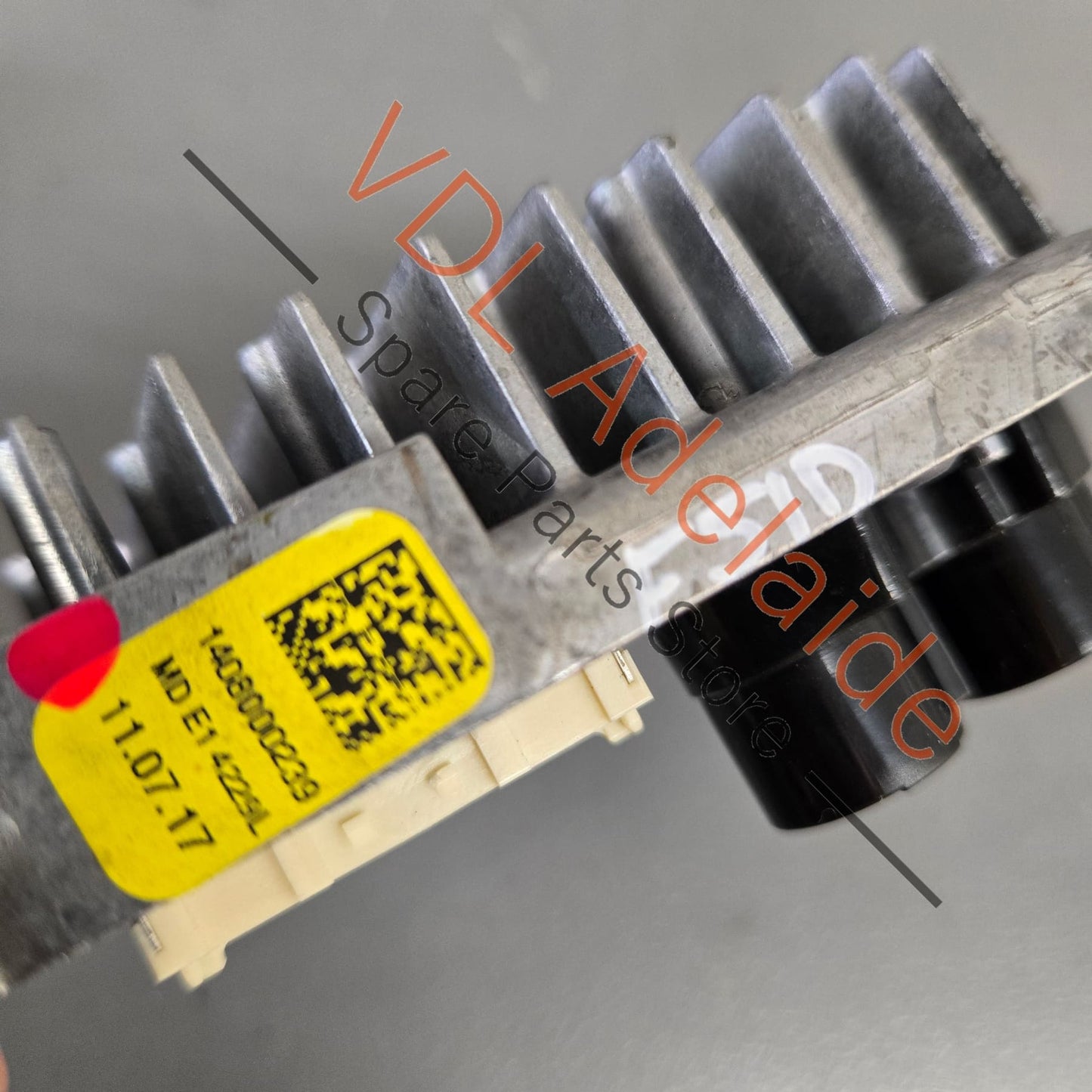 8W6998473C   Genuine OEM Audi A5 S5 RS5 B9 Left Headlight Indicator Control Module 8W6998473C