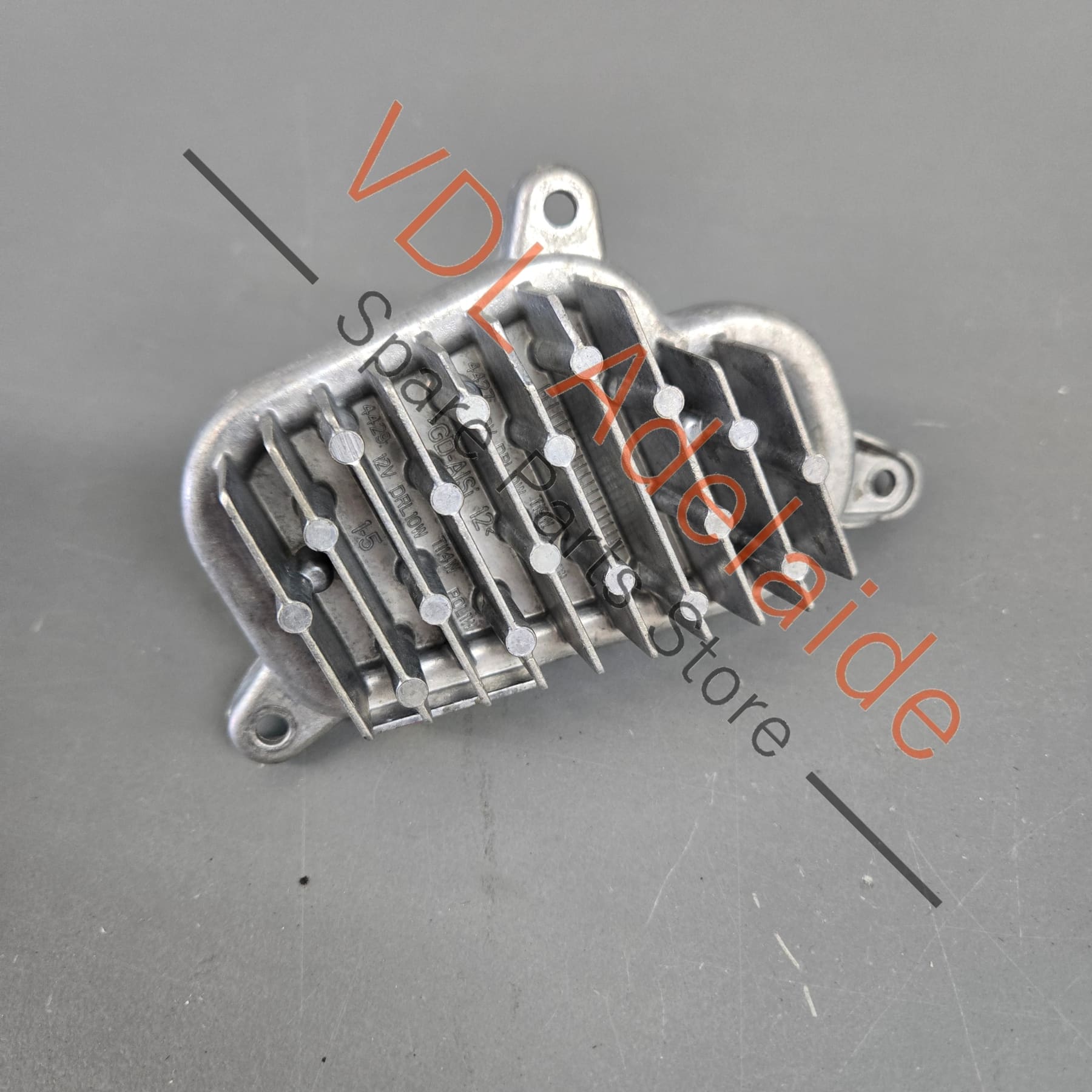 8W6998473C   Genuine OEM Audi A5 S5 RS5 B9 Left Headlight Indicator Control Module 8W6998473C