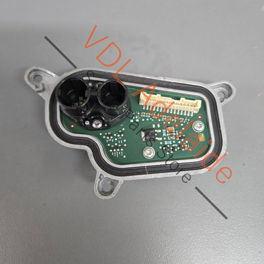 8W6998474C   Genuine OEM Audi A5 S5 RS5 B9 Right Headlight Indicator Control Module 8W6998474C