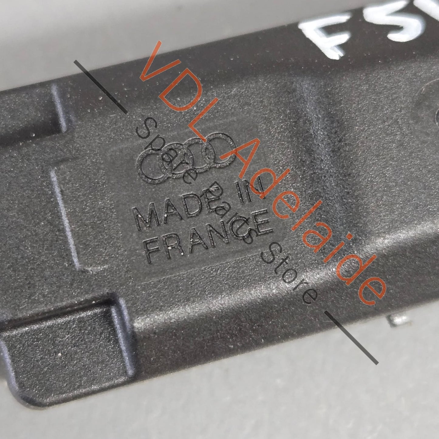 8W0927753    Audi RS5 F5 B9 Left Side Door Handle Keyless Entry Sensor 8W0927753