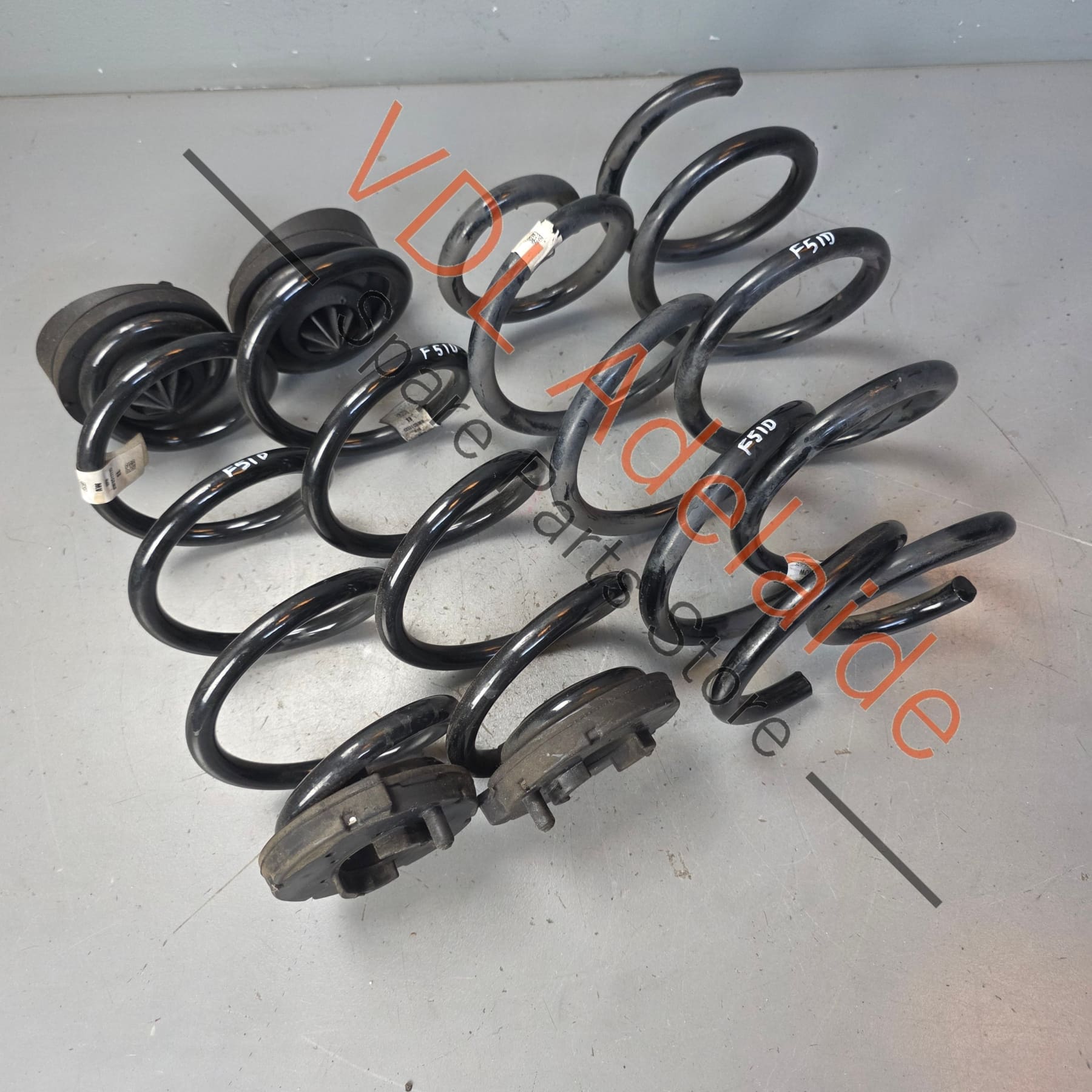 8W0511115EL 8W0411105HH   Audi RS5 B9 Set of Coil Springs Stock Height 8W0511115EL 8W0411105HH