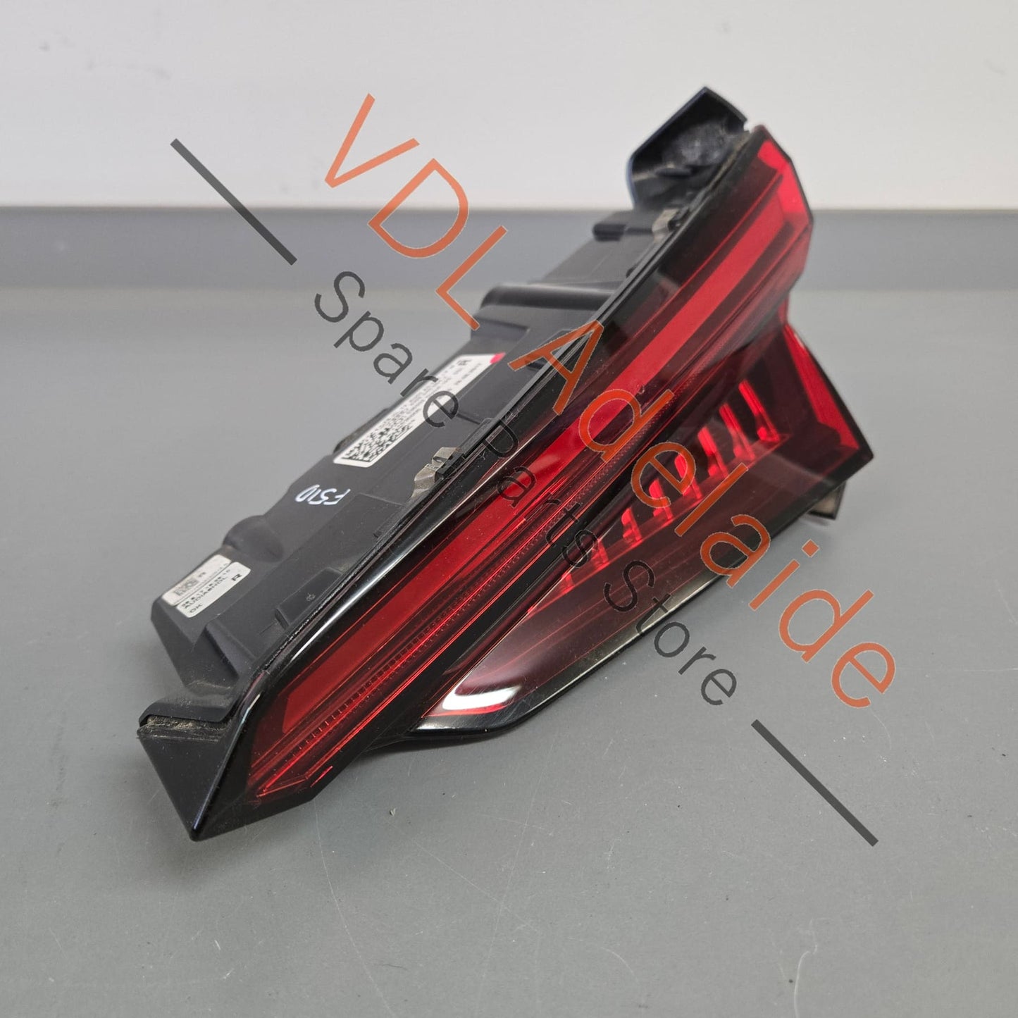 8W6945094J 8W6945094P   Audi RS5 Rear Right Inner Tail Lamp Light LED 8W6945094J 8W6945094P