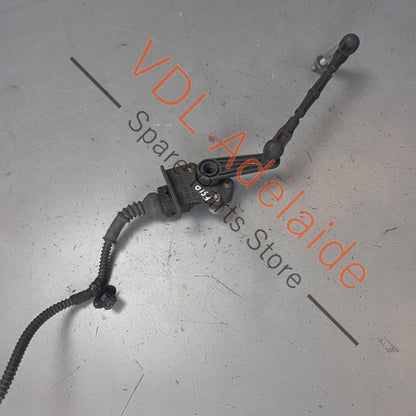 8W0941310C 8W0941310E   Audi A4 A5 Rear Right Suspension Level Sensor 8W0941310C 8W0941310E