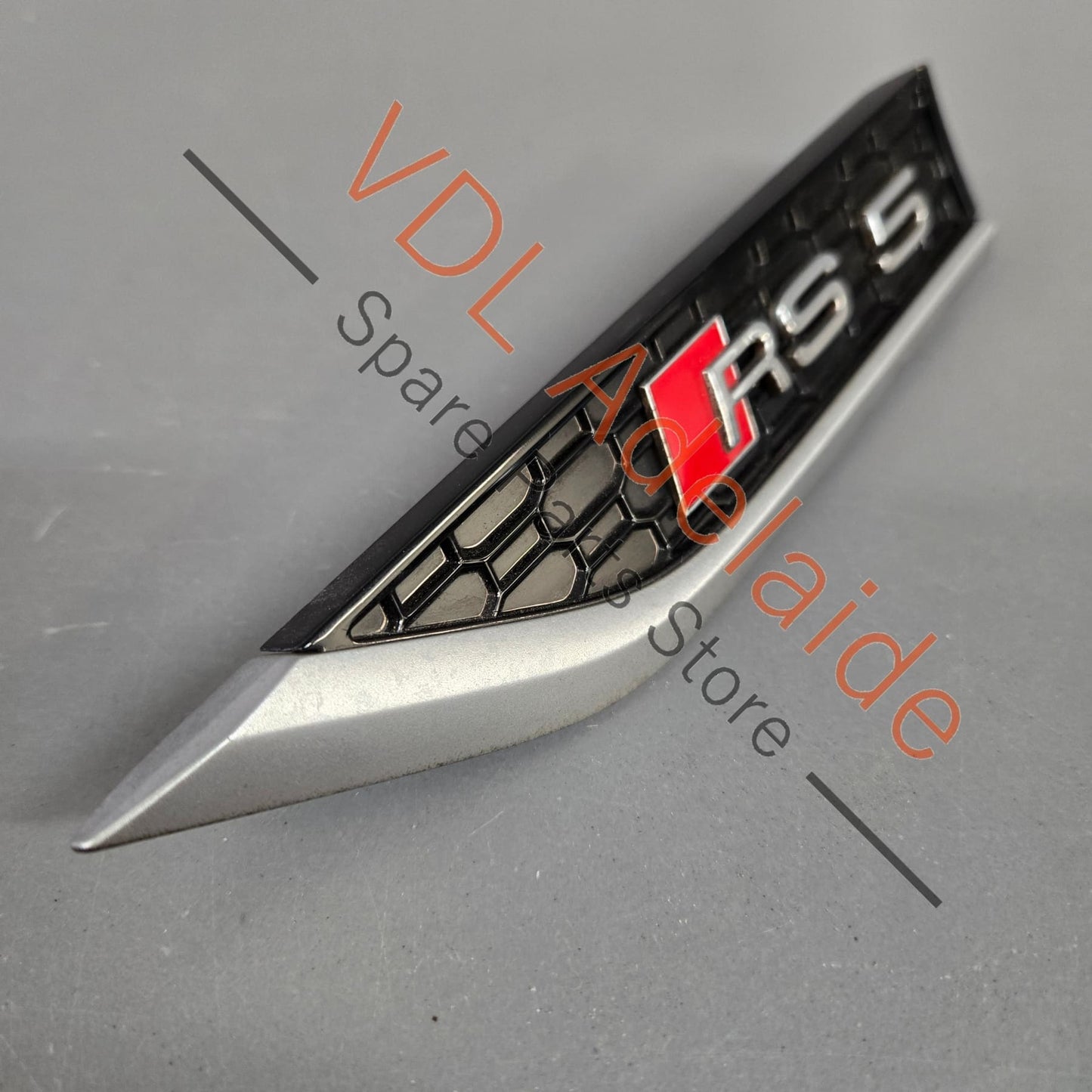8W6853601D 8W6853601DPUZ   Audi RS5 Left Front Fender Badge Emblem 8W6853601D PUZ
