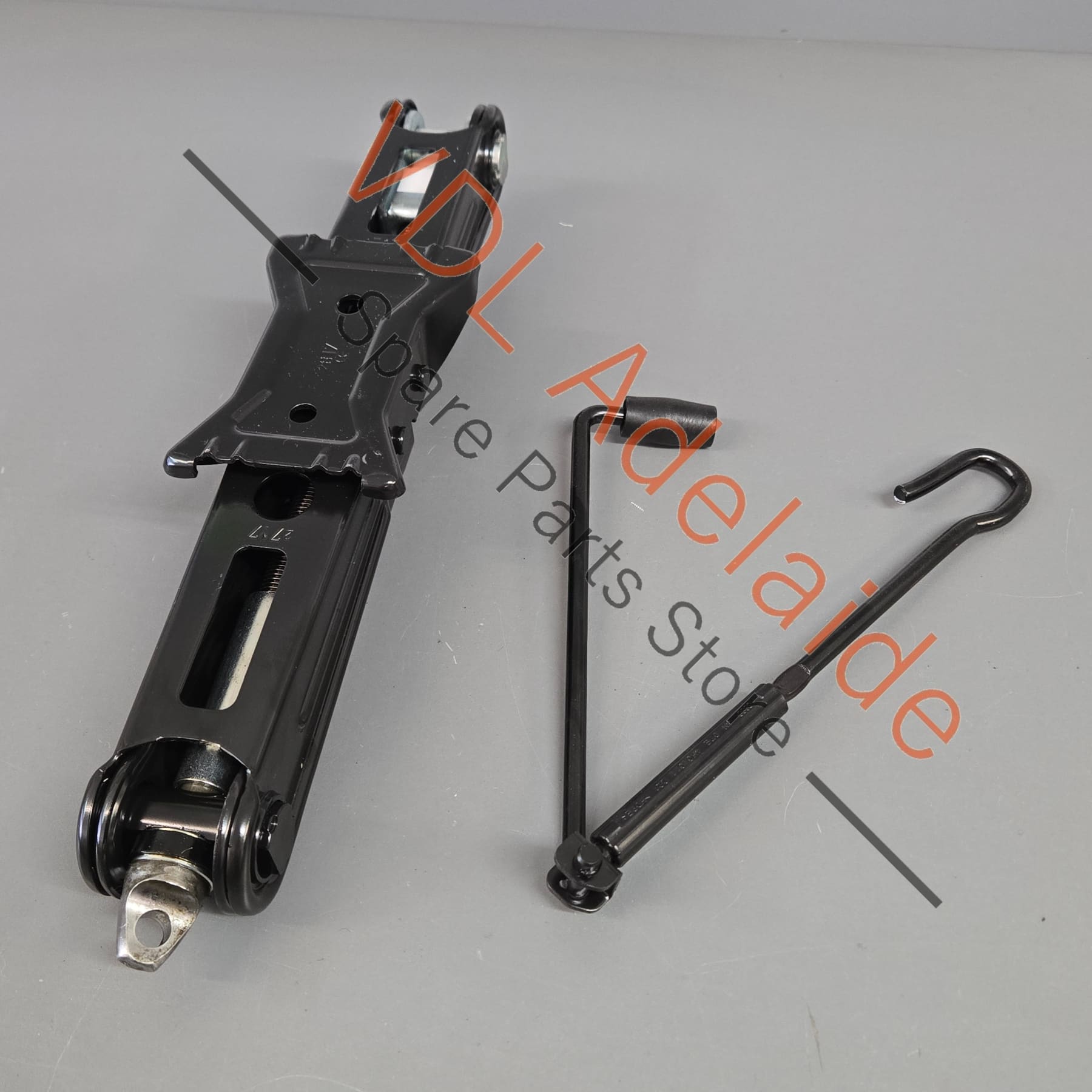 8W0011031D 8W0011031F   Original Audi A4 S4 Emergency Car Jack & Winder Tool Set for Flat Tyre 8W0011031D 8W0011031F