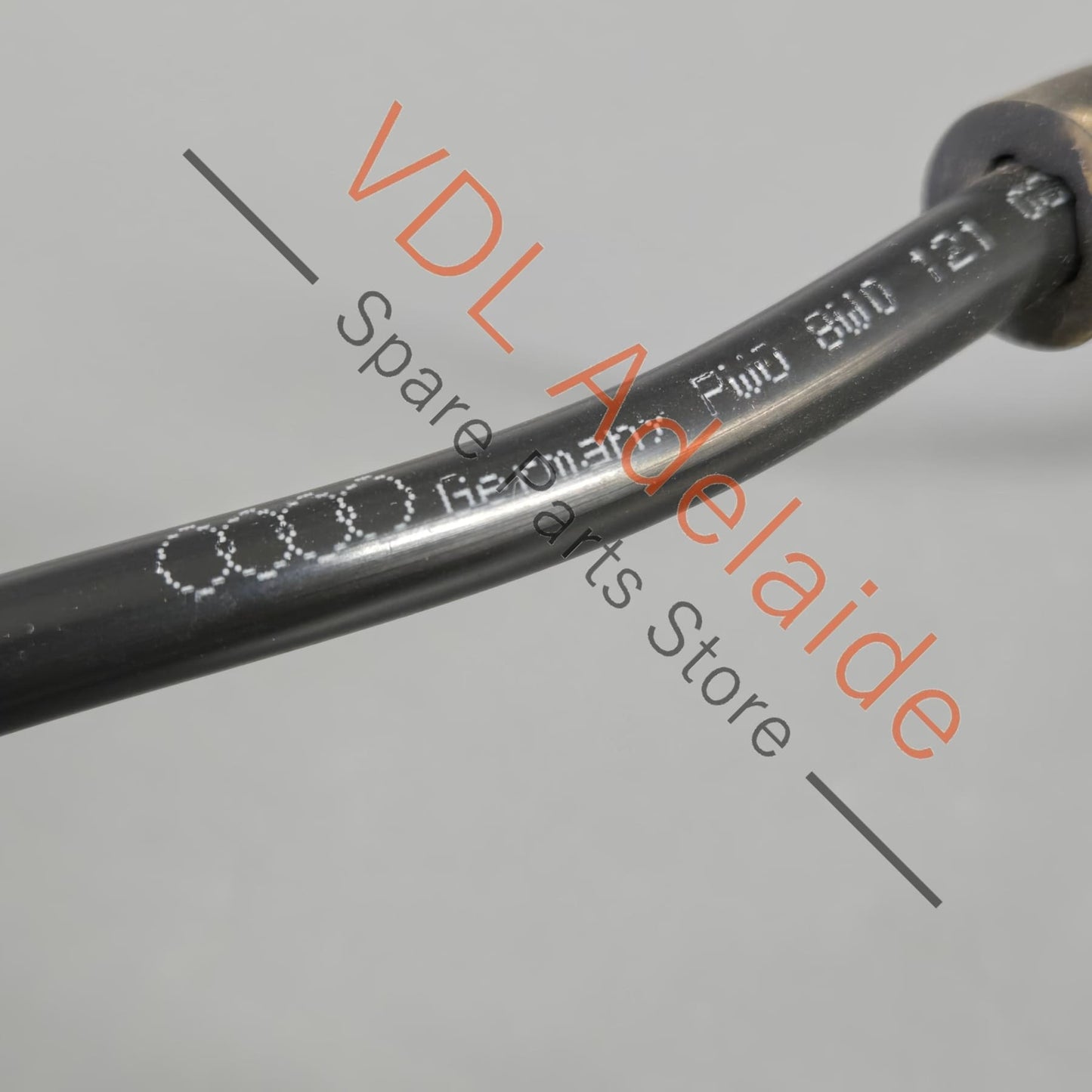 8W0121081DA    Audi RS5 Coolant Breather Bleeder Pipe Hose 8W0121081DA