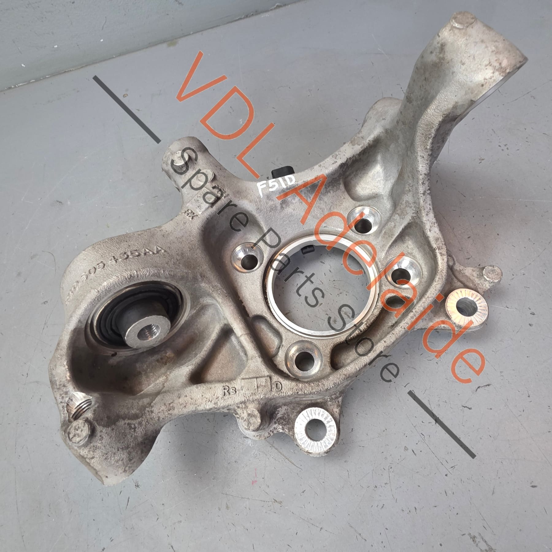 8W0505431R    Audi RS5 F5 B9 Rear Left Wheel Bearing Housing Hub 8W0505431R