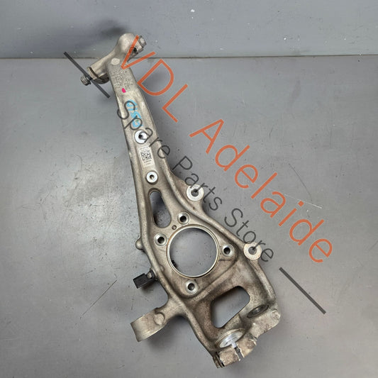 8W0407254F 8W0407560   Audi A4 A5 B9 Front Right Steering Hub Knuckle 8W0407254F 8W0407560