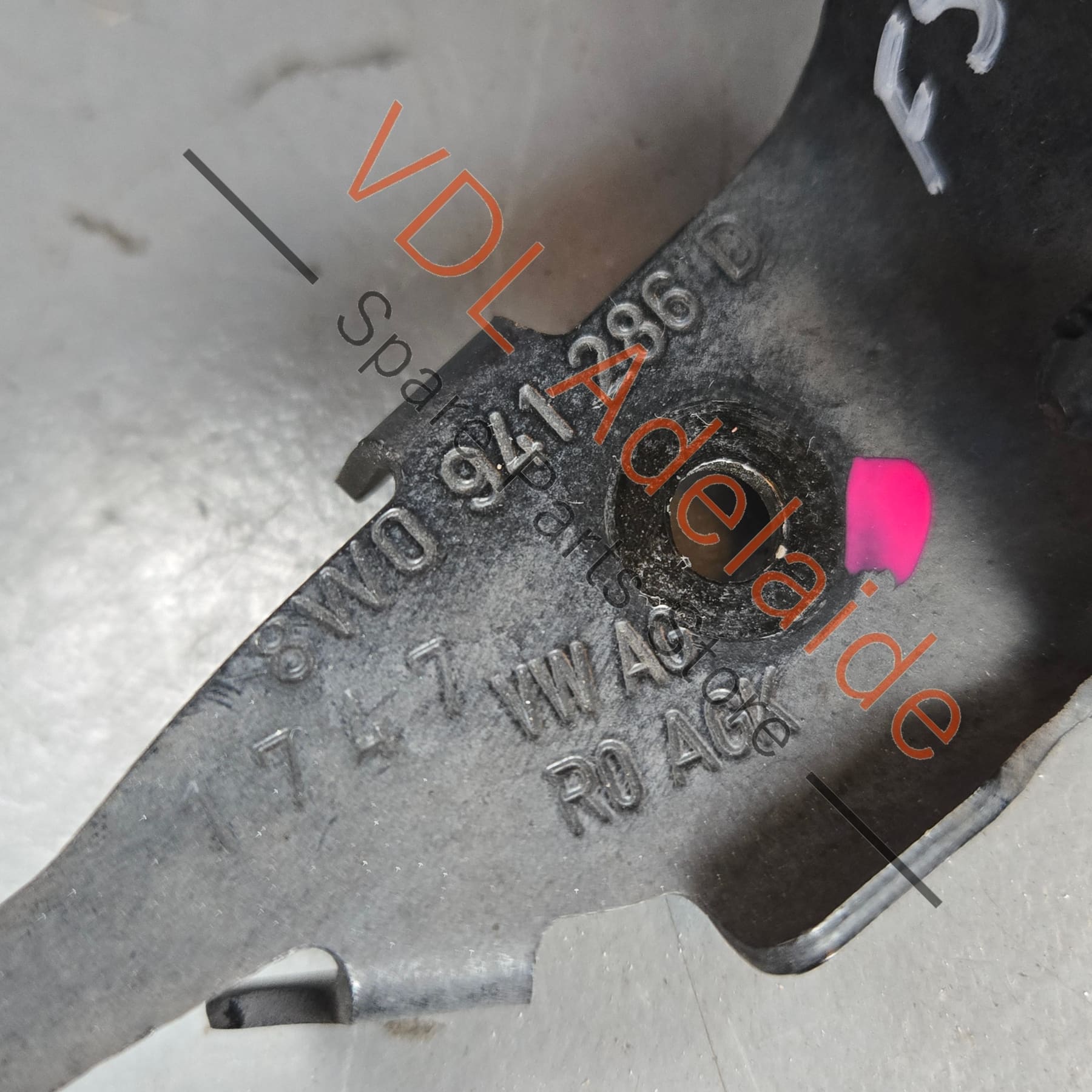 8W0941286E 8W0941286D   Audi RS5 F5 B9 Front Right Suspension Level Sensor 8W0941286E