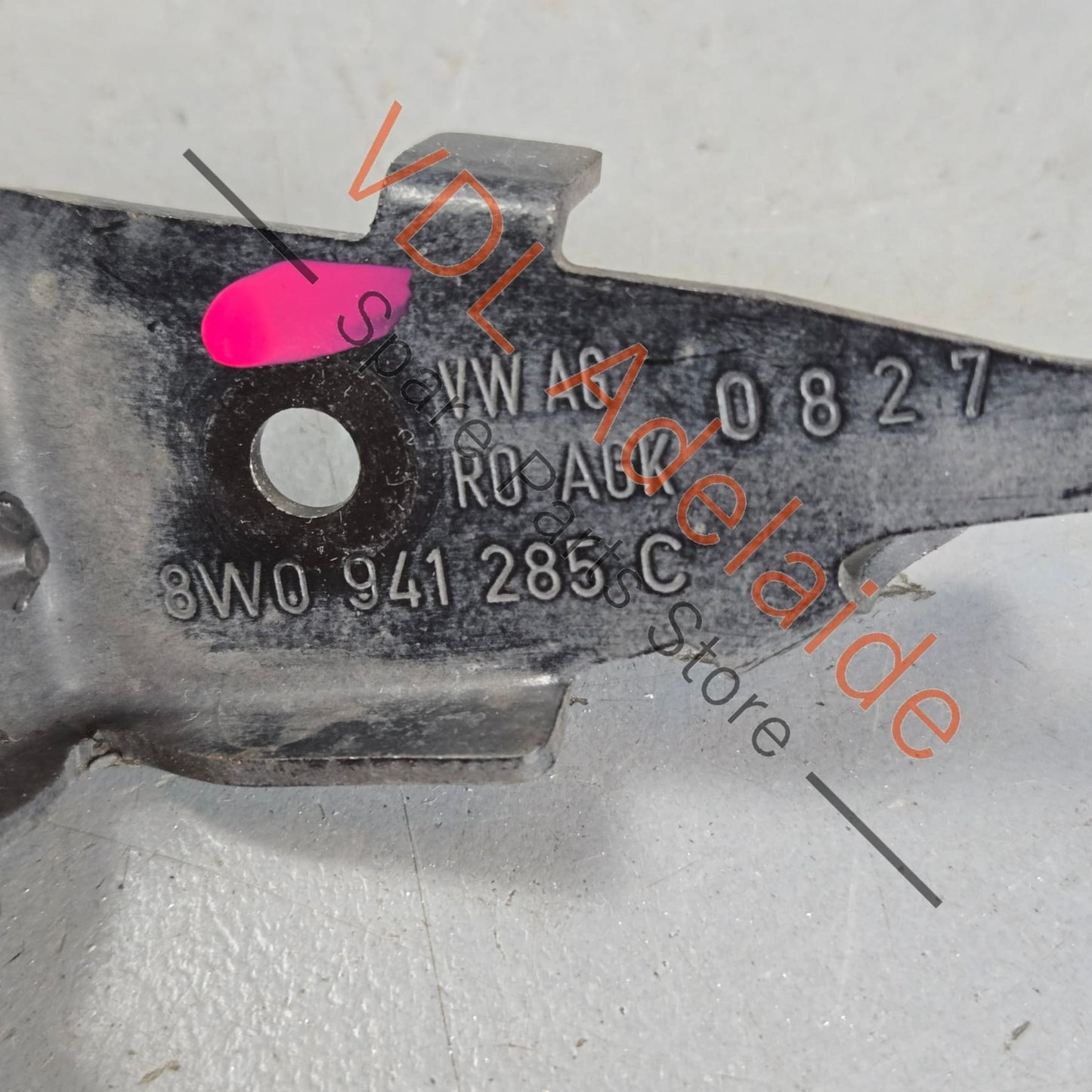 8W0941285E 8W0941285D   Audi RS5 F5 B9 Front Left Suspension Level Sensor 8W0941285E