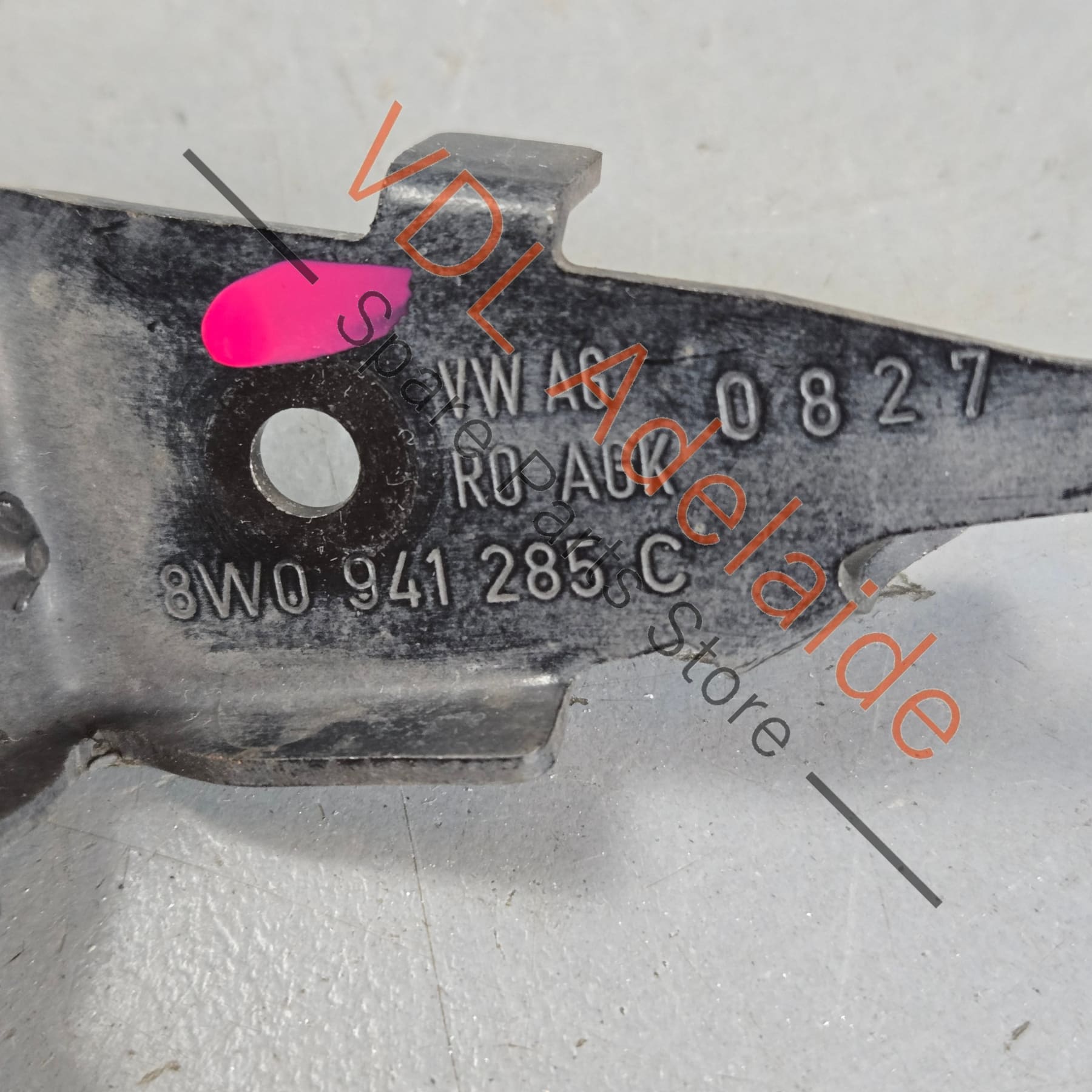 8W0941285E 8W0941285D   Audi RS5 F5 B9 Front Left Suspension Level Sensor 8W0941285E