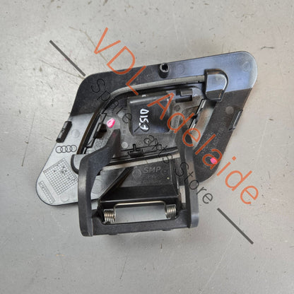 8W6955276B 8W6807788B   Audi RS4 RS5 Front Bumper Headlight Washer Cover and mounting bracket assembly Right 8W6807788B 8W6955276B