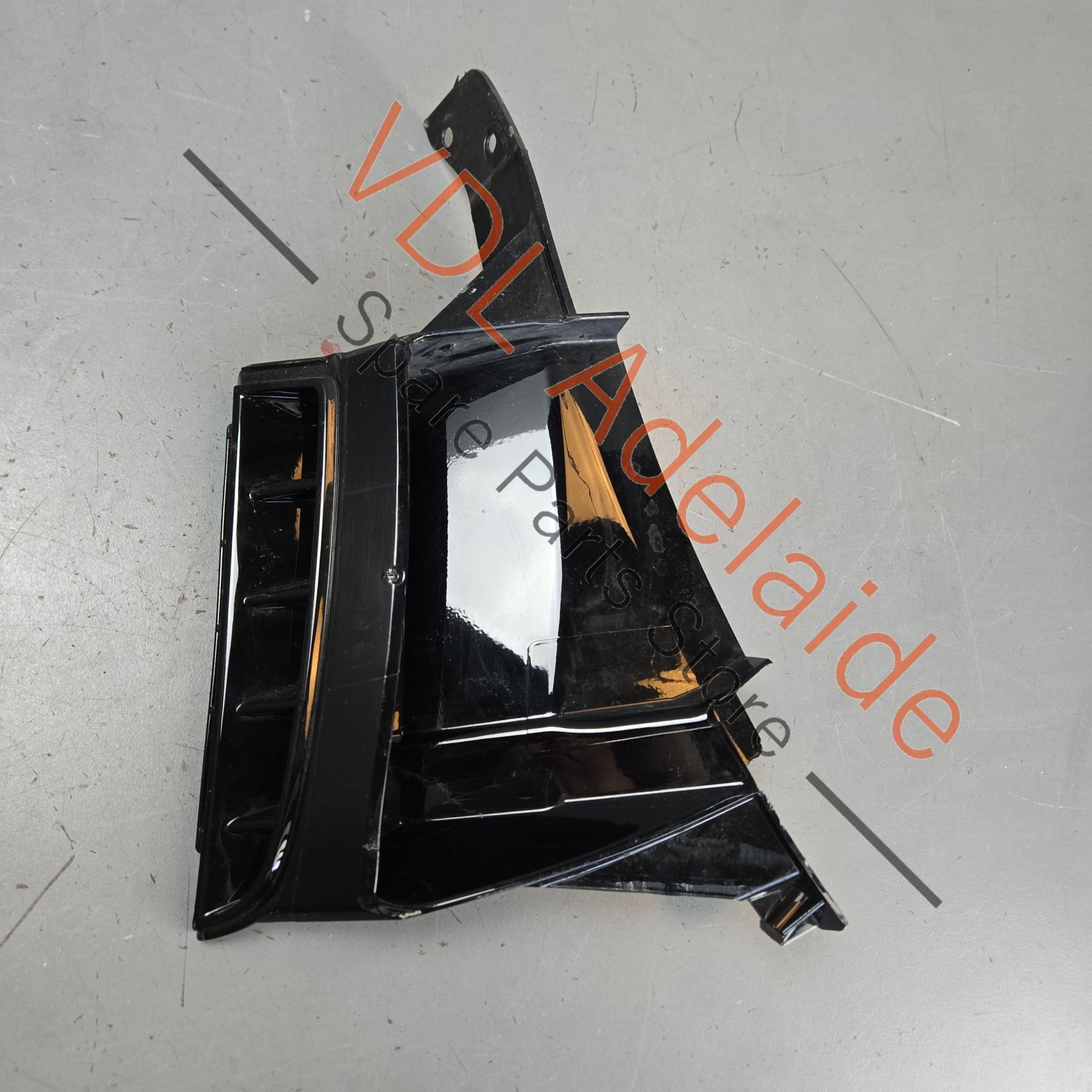 8W6121764B 8W6121764BT94   Audi RS5 Front Bumper RHS Gloss Black Bumper Vent Trim 8W6121764B T94