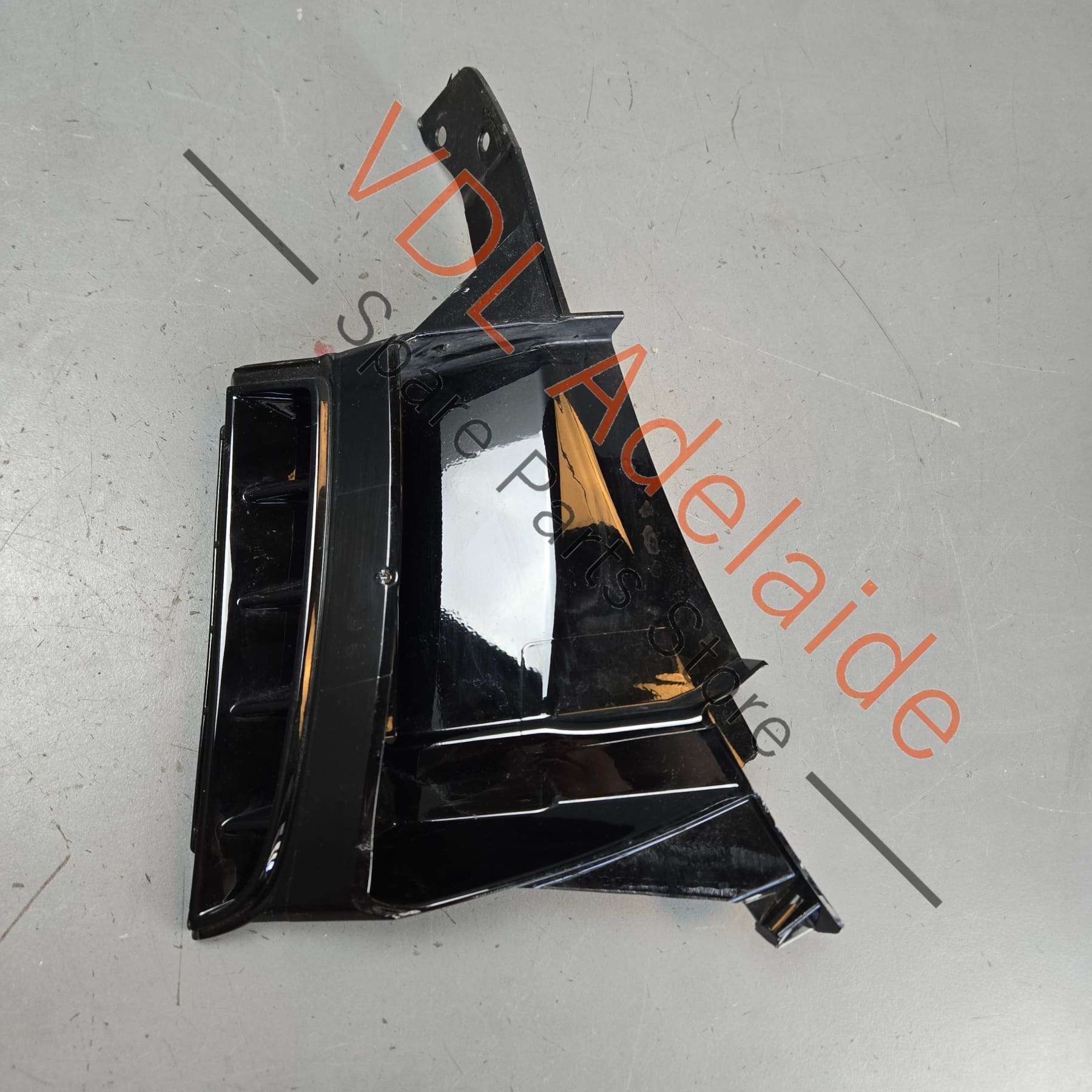 8W6121764B 8W6121764BT94   Audi RS5 Front Bumper RHS Gloss Black Bumper Vent Trim 8W6121764B T94
