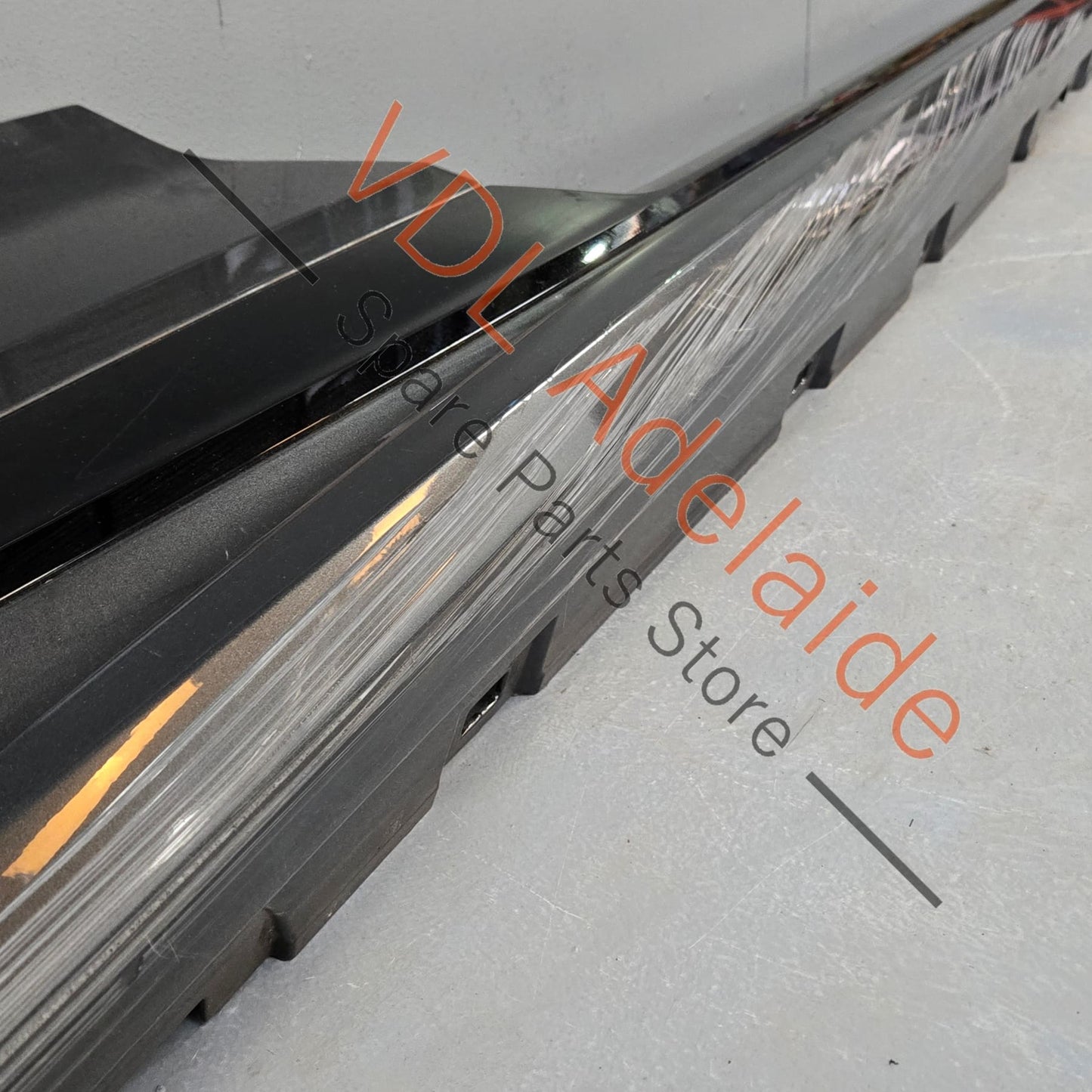 8W6853856BGRU    Audi RS5 B9 RHS Right Sideskirt Sill Panel Molding 8W6853856B