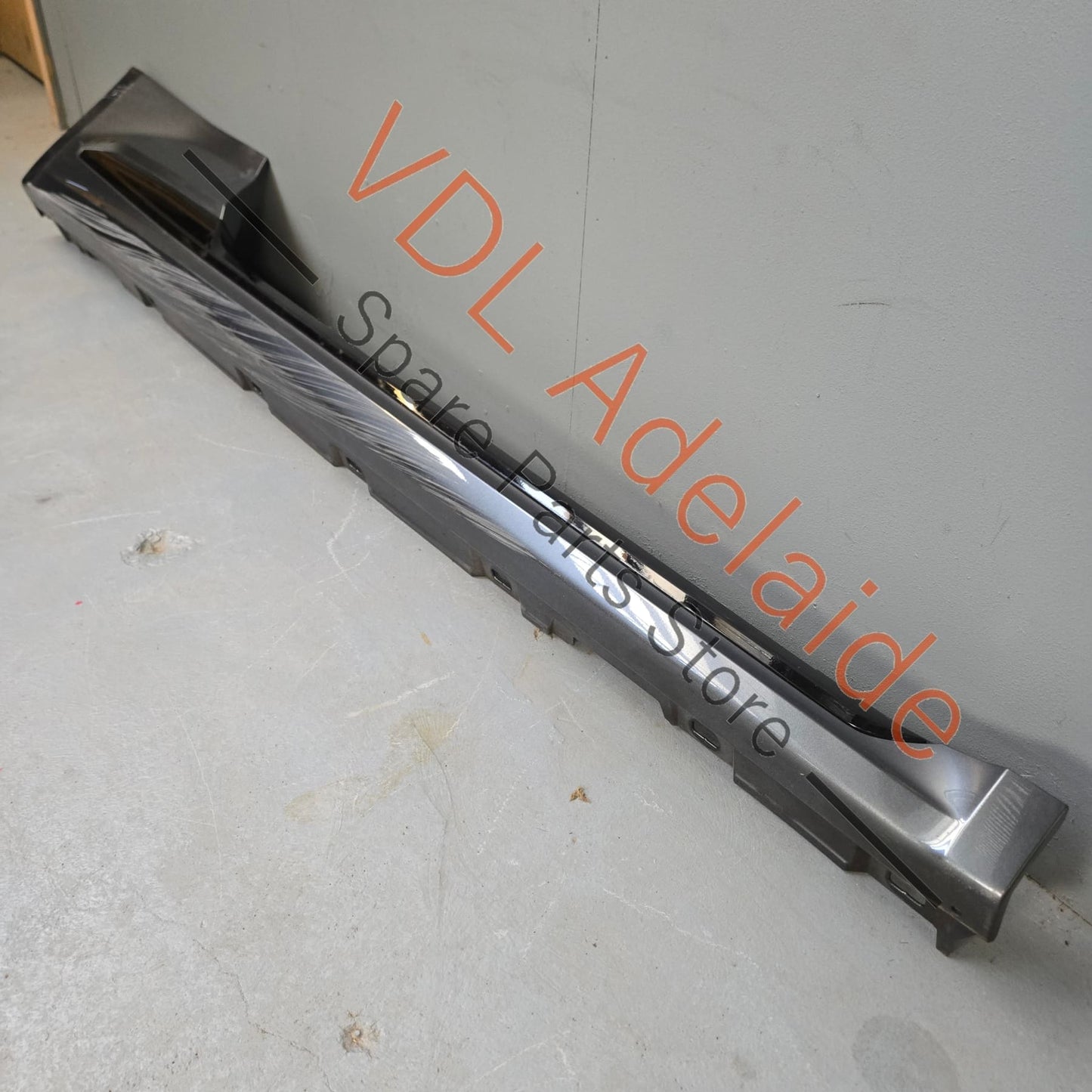 8W6853856BGRU    Audi RS5 B9 RHS Right Sideskirt Sill Panel Molding 8W6853856B