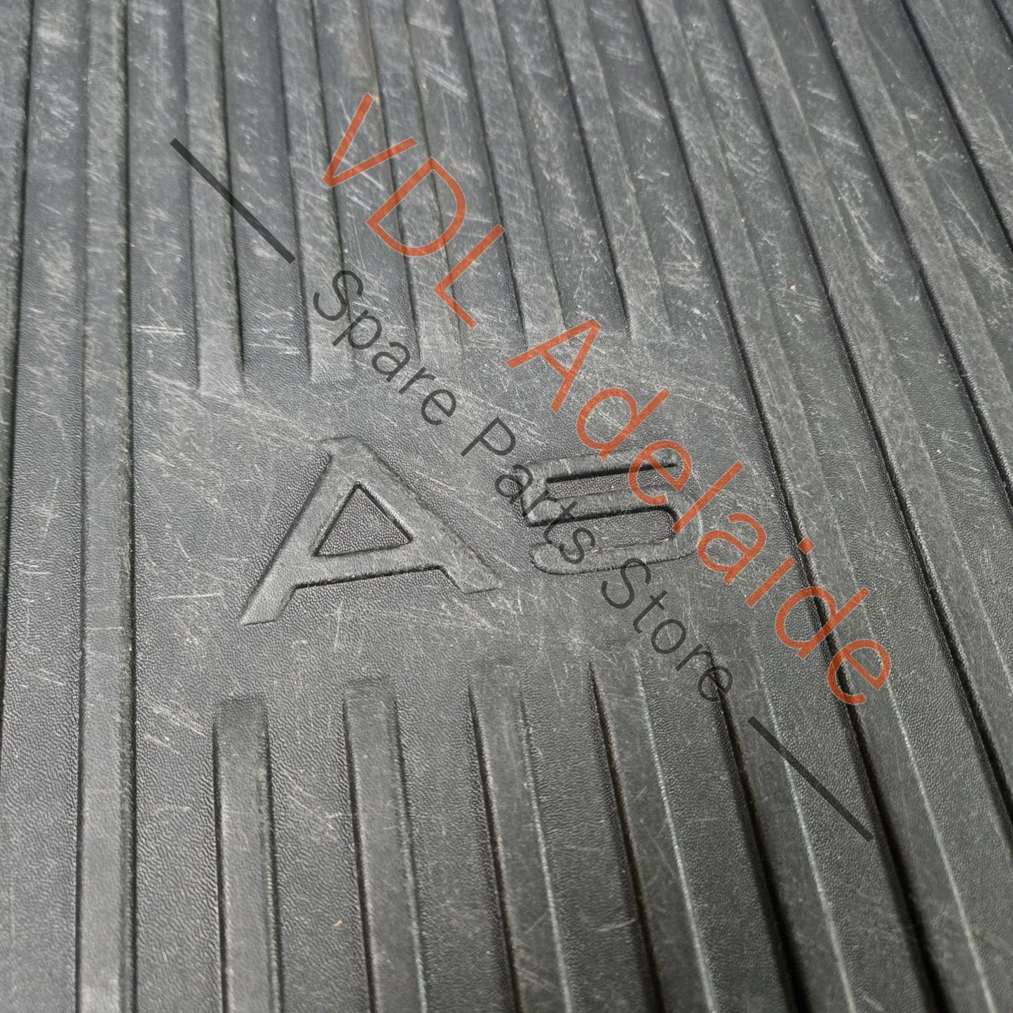 8W6061180    Audi A5 S5 RS5 B9 Genuine Rear Cargo Boot Liner Protector Accessory 8W6061180