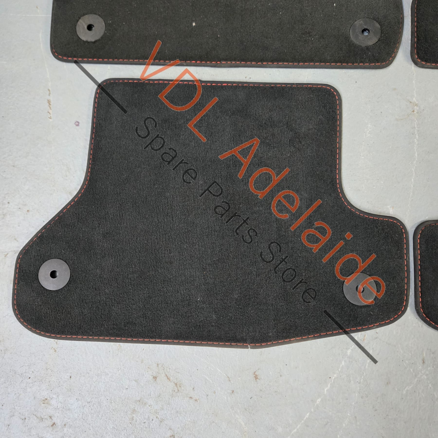 8W2863691CMUK 8W2863691CMUK   Audi RS5 B9 Set of Genuine Floor Mats Carpets 8W2863691C MUK