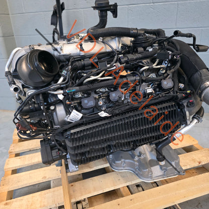 CZAC 057100031N   Bentley Bentayga Audi SQ7 4.0 V8 Engine CZAC 320kw Twin Turbo Complete Long Drop out Motor