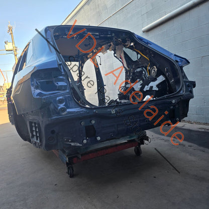 36A898165A 36A898311   Bentley Bentayga 4V Left Rear Fender Chassis Section Cut