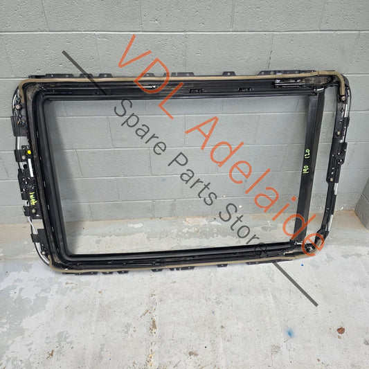 4M0877049E    Audi Q7 Touareg CR Bentley Bentayga Panoramic Roof Frame with Sliding rails 4M0877049E