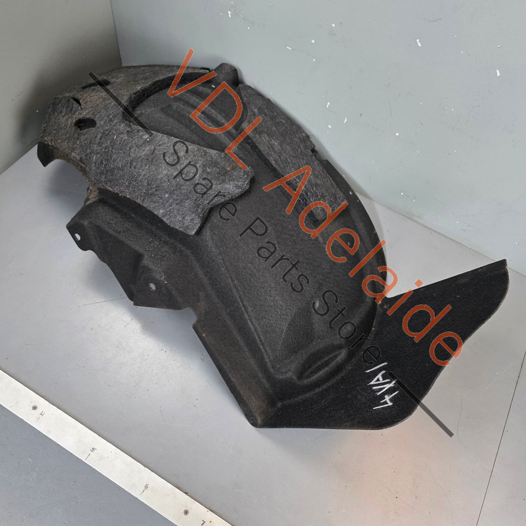 36A810972B 36A810972   Bentley Bentauga 4V Rear Right Wheel Housing Arch Liner 36A810972B