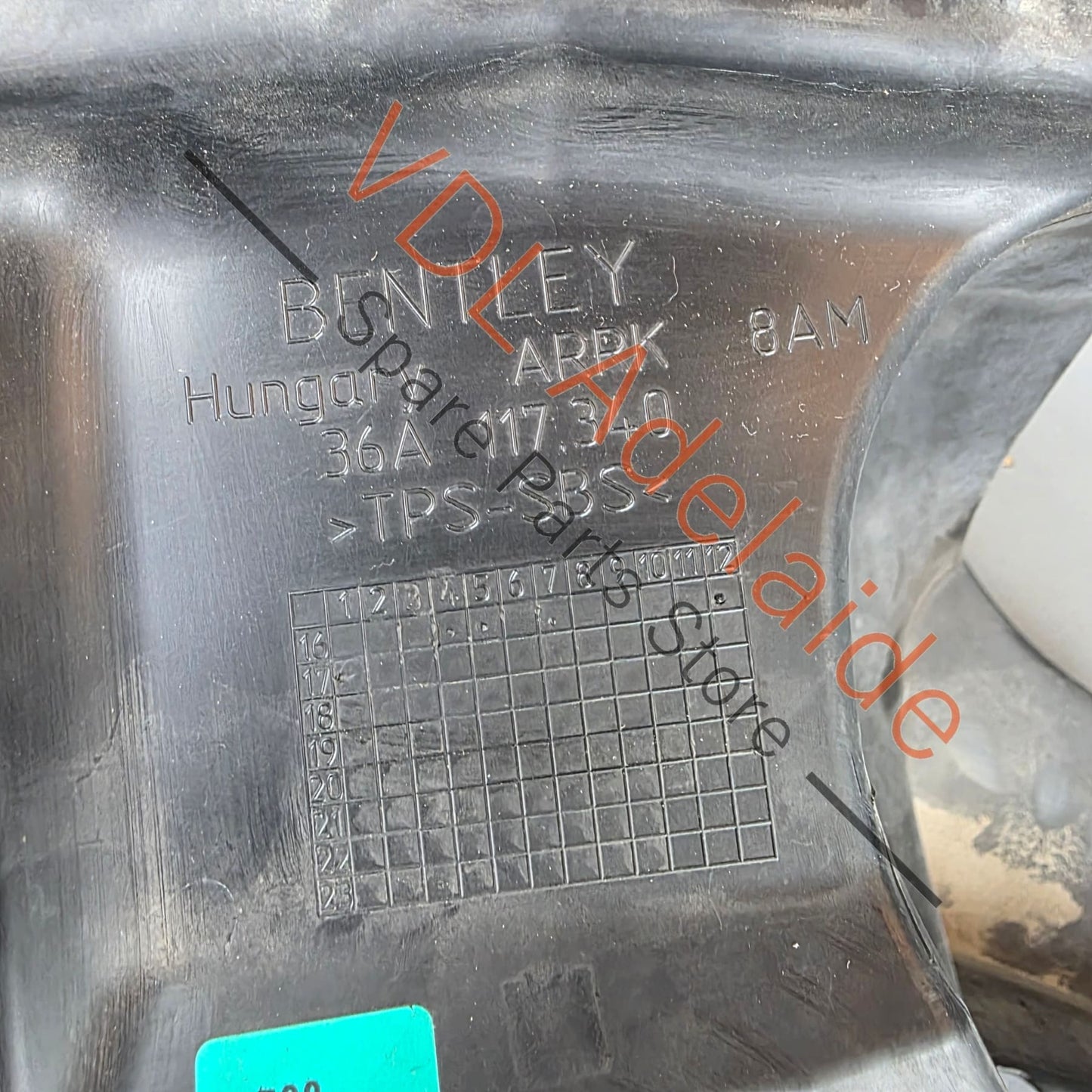 36A117340    Bentley Bentayga V8 Right Side Radiator Air Duct Guide 36A117340