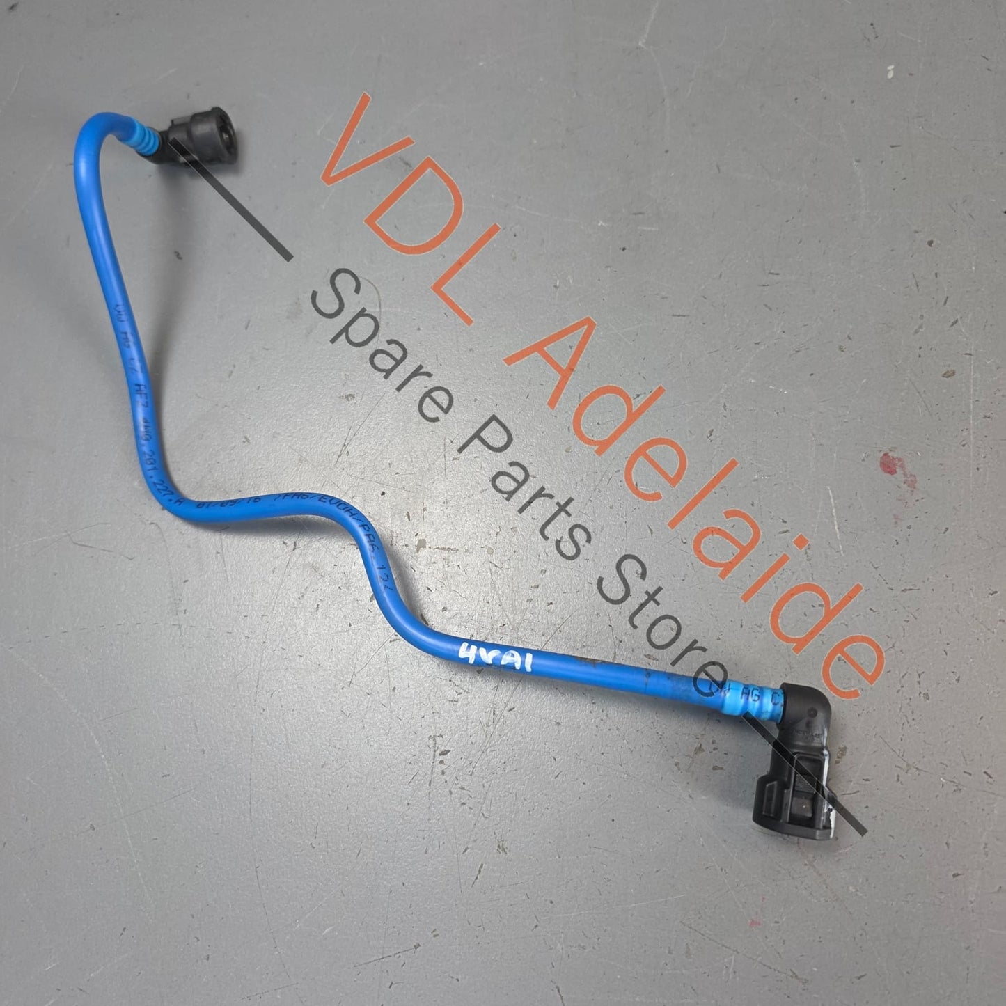 4M0201227A    Audi Q7 4M Fuel Return Line 4M0201227A Touareg Bentayga Cayenne