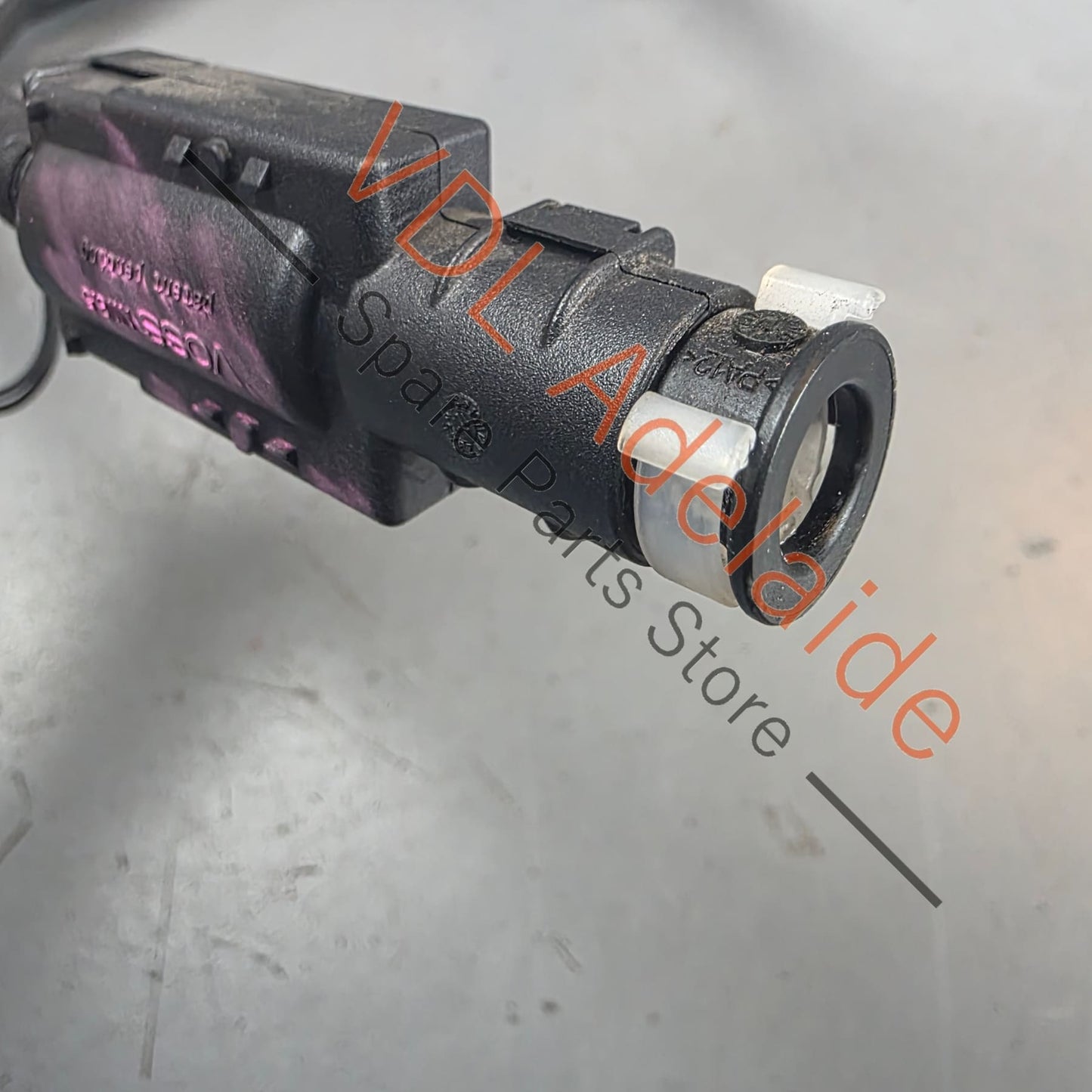 4M0131962A    Bentley Bentayga Transfer Pipe Hose Line for Adblue REAR 4M0131962A