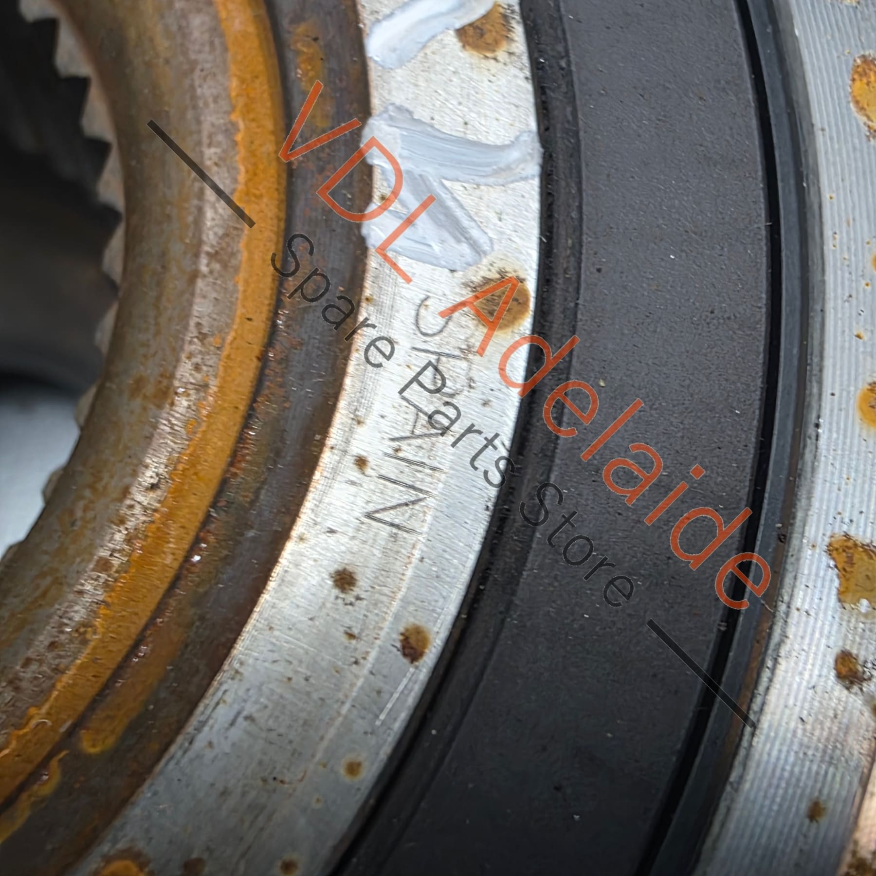 4M0407625B    Audi Q7 Touareg Bentayga Rear Wheel Bearing 4M0407625B