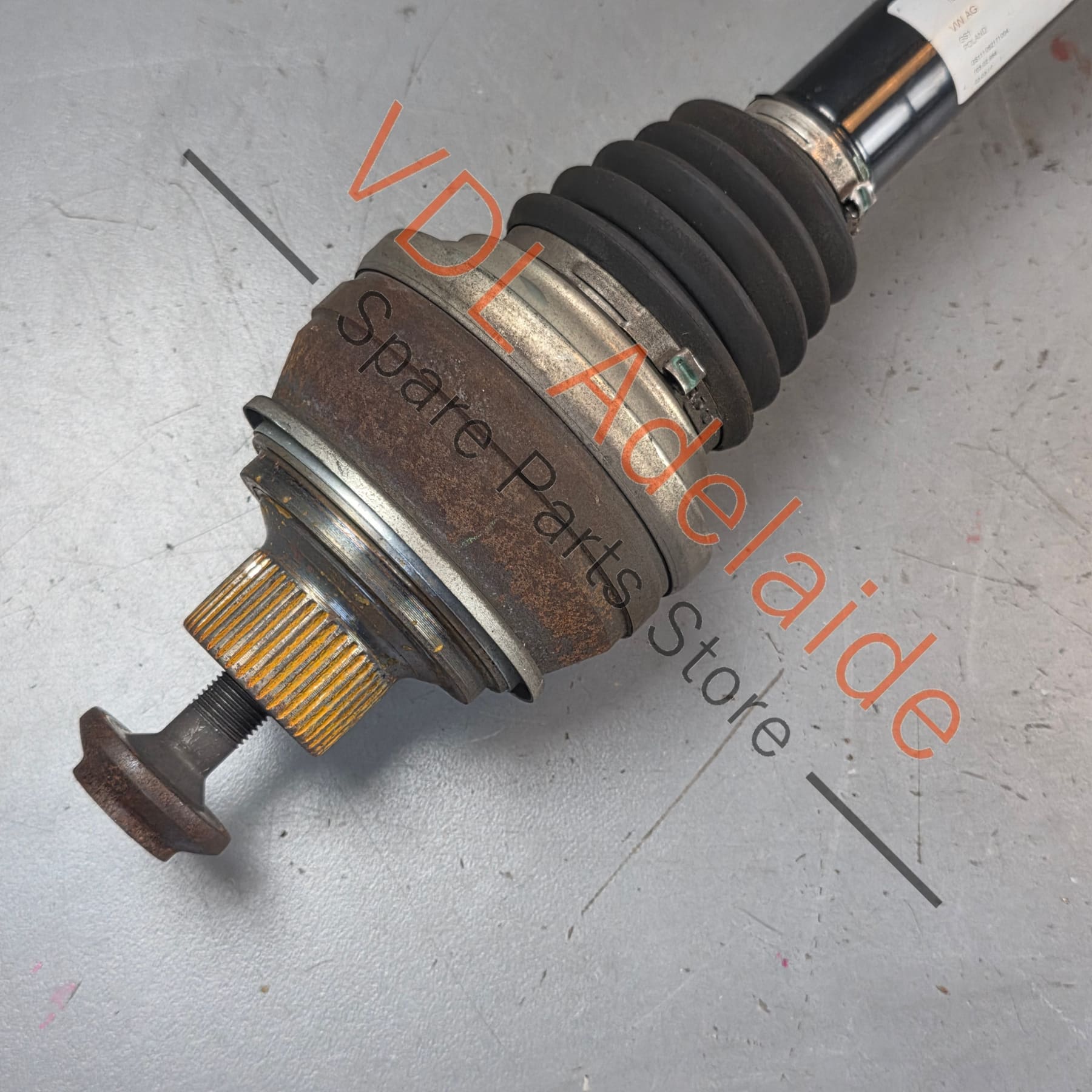 4M0501203H    Bentley Bentayga Audi SQ7 Rear Axle Drive Shaft CV 4M0501203H Fits left or right