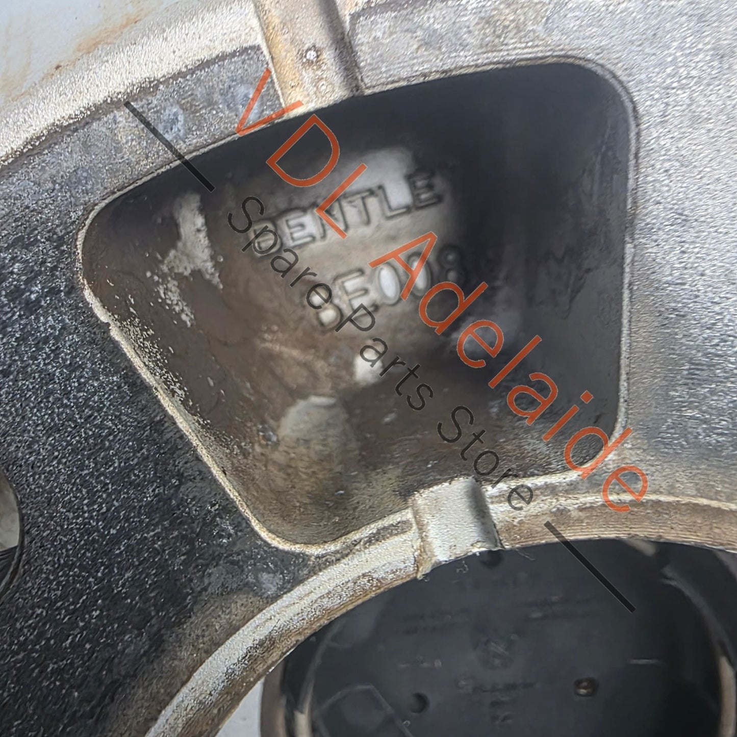 36A601025AA 36A601025AH 36A601025J 36A601025AN Bentley Bentayga 22in x 10in Alloy Wheel for Right Side 36A601025AA #01