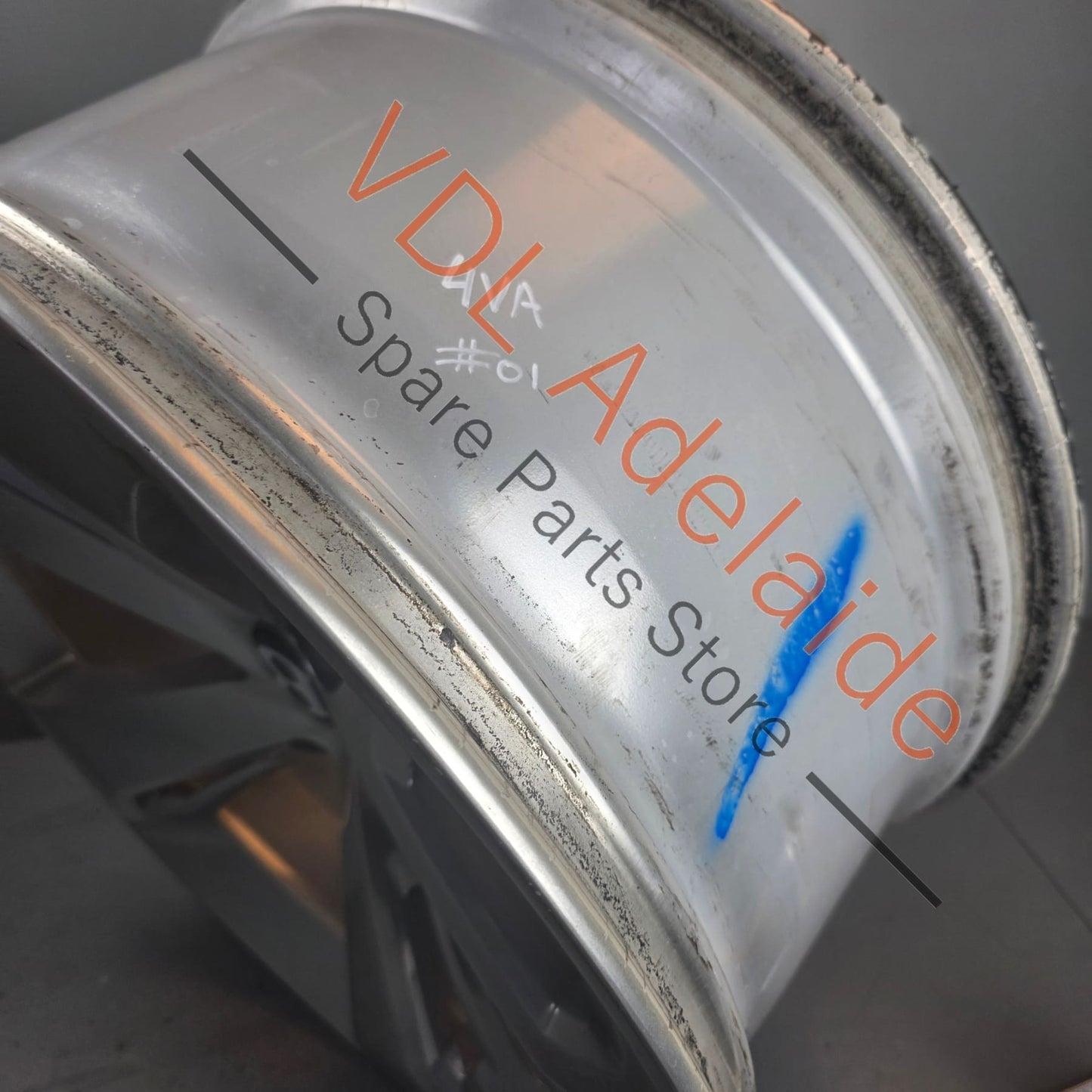 36A601025AA 36A601025AH 36A601025J 36A601025AN Bentley Bentayga 22in x 10in Alloy Wheel for Right Side 36A601025AA #01