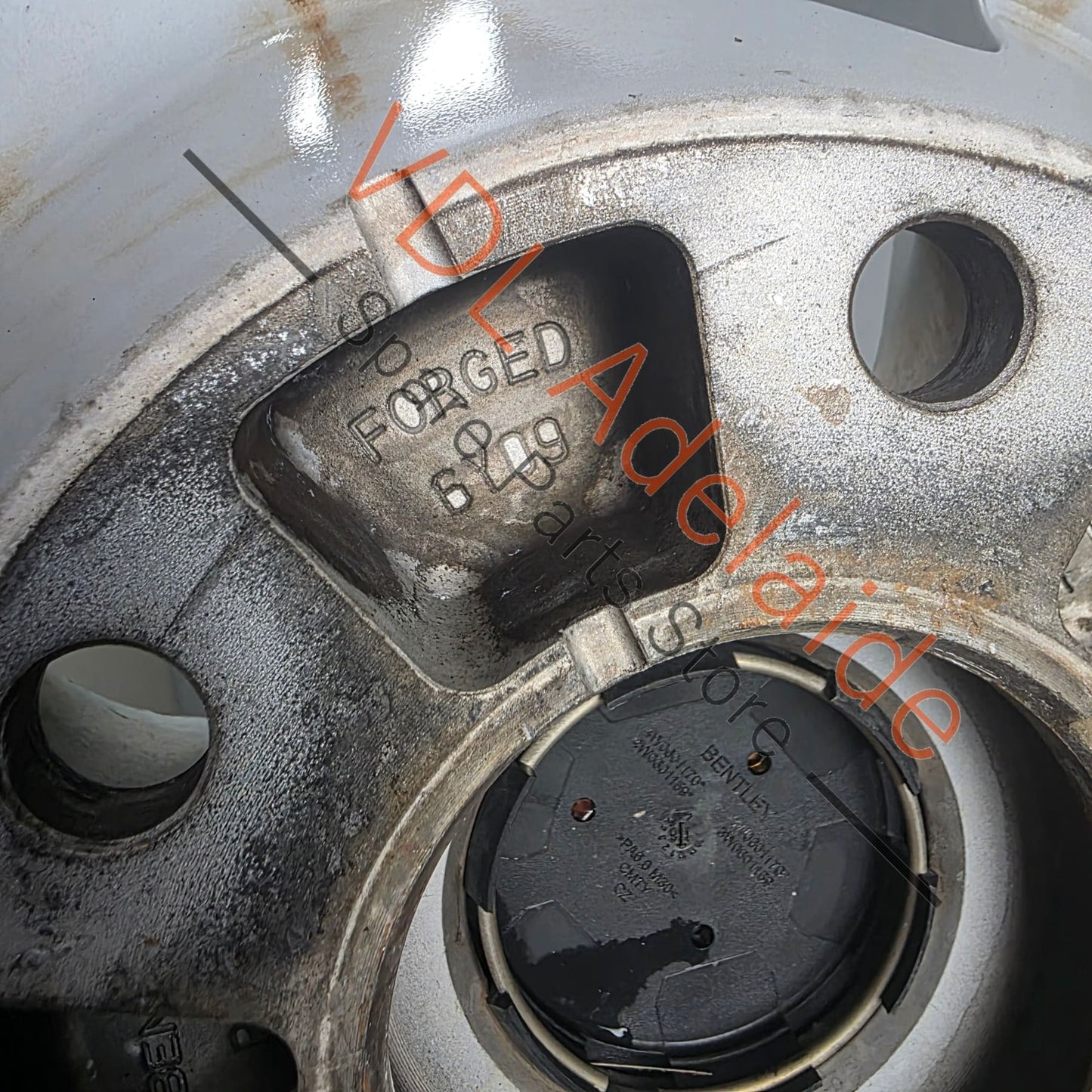 36A601025AA 36A601025AH 36A601025J 36A601025AN Bentley Bentayga 22in x 10in Alloy Wheel for Right Side 36A601025AA #04