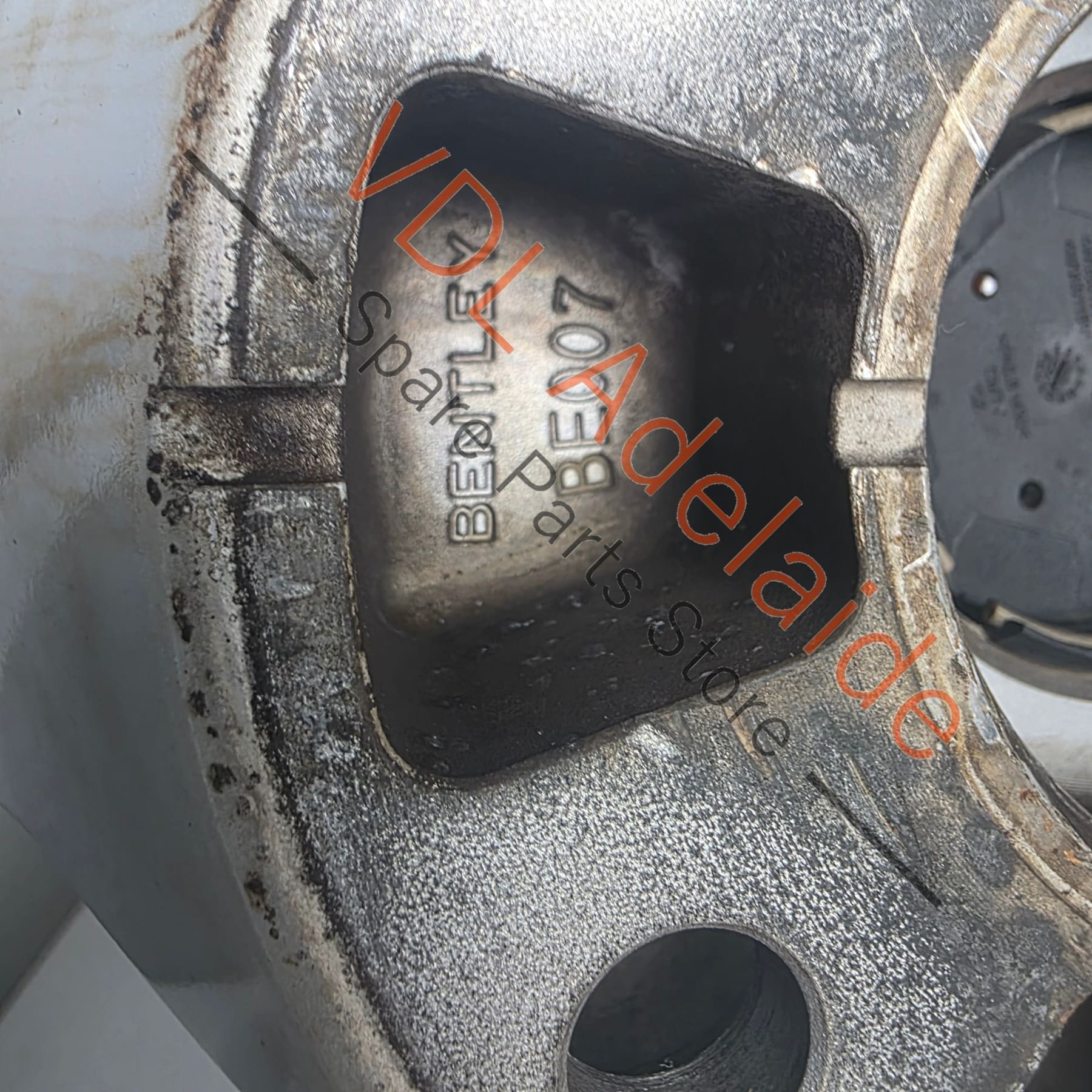 36A601025AB 36A601025AF 36A601025AT 36A601025K Bentley Bentayga 22in x 10in Alloy Wheel for Right Side 36A601025AB #02