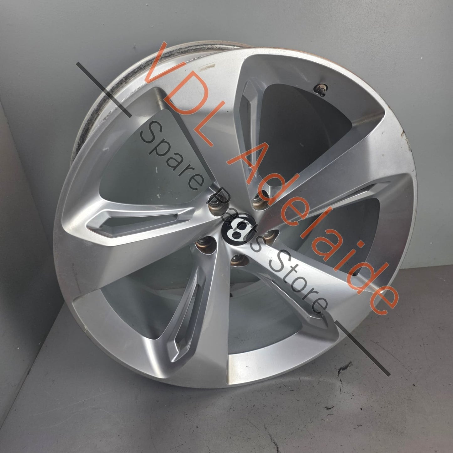 36A601025AB 36A601025AF 36A601025AT 36A601025K Bentley Bentayga 22in x 10in Alloy Wheel for Right Side 36A601025AB #02