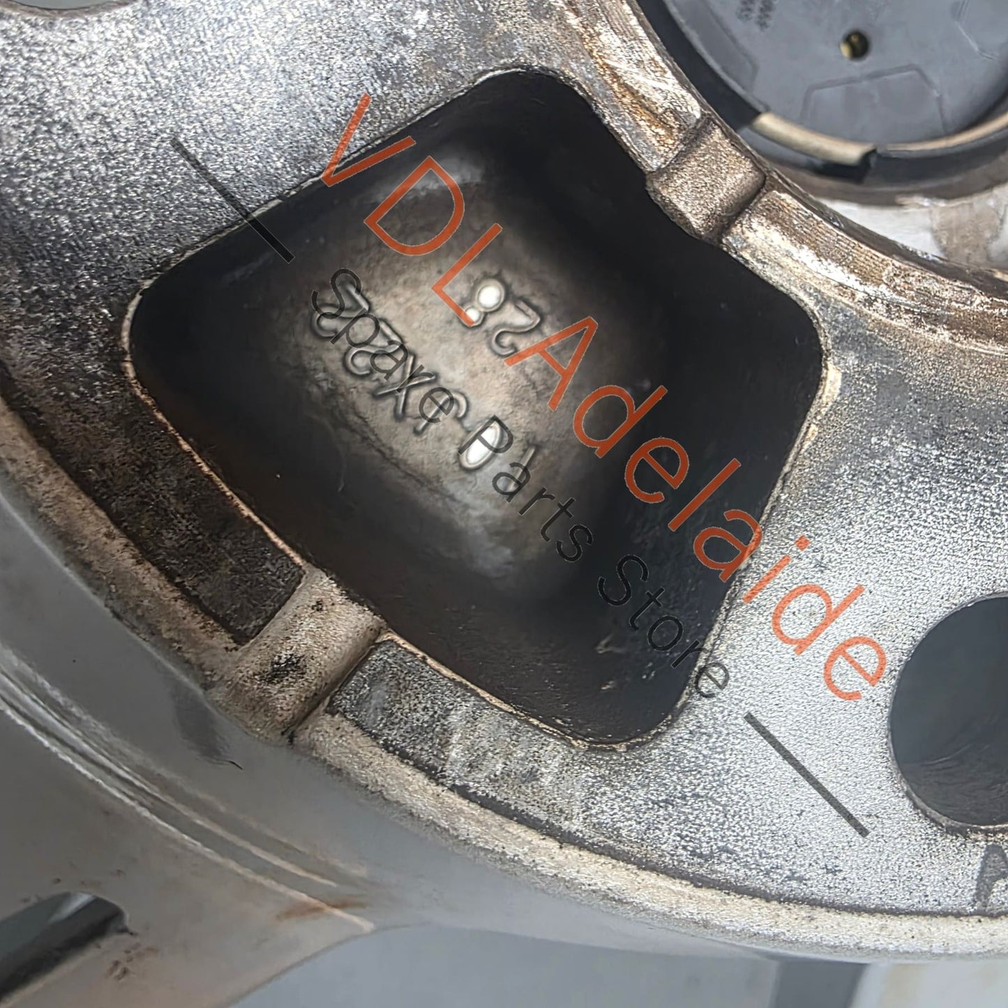36A601025AB 36A601025AF 36A601025AT 36A601025K Bentley Bentayga 22in x 10in Alloy Wheel for Right Side 36A601025AB #03