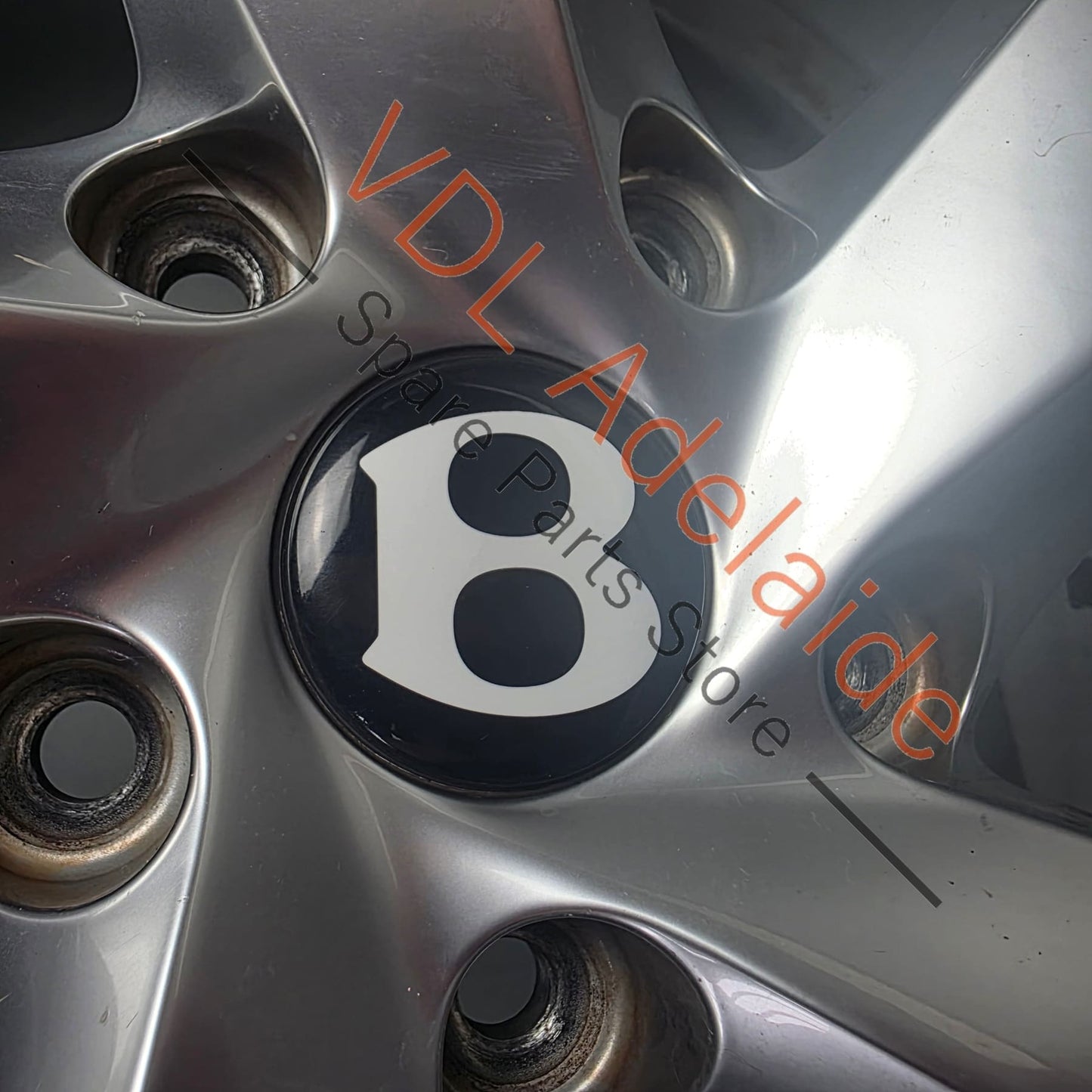 36A601025AB 36A601025AF 36A601025AT 36A601025K Bentley Bentayga 22in x 10in Alloy Wheel for Right Side 36A601025AB #03