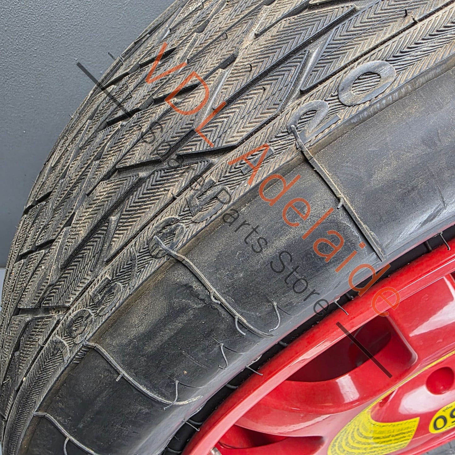 36A601011R    Bentley Bentayga Space Saver Wheel 20in 5x130