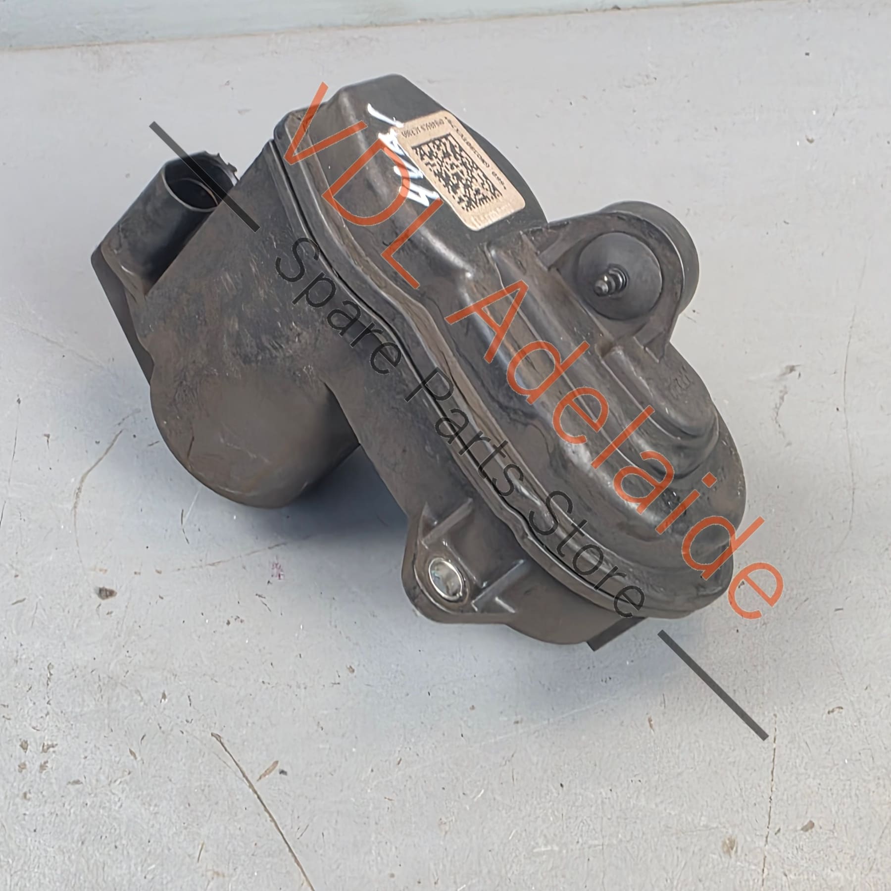 4M0998281    4M0998281 AUDI Q7 Q8 A8 e-tron VW Touareg Bentayga Rear Brake Servo EPB Park Brake Motor