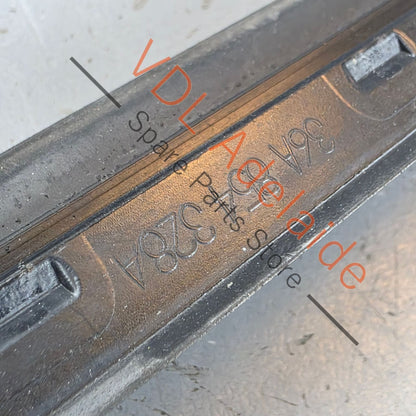 36A854328A   Bentley Bentayga 4V Windscreen Water Deflector Strip Trim Right 36A854328A