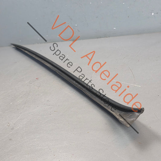 36A854327A   Bentley Bentayga 4V Windscreen Water Deflector Strip Trim Left 36A854327A