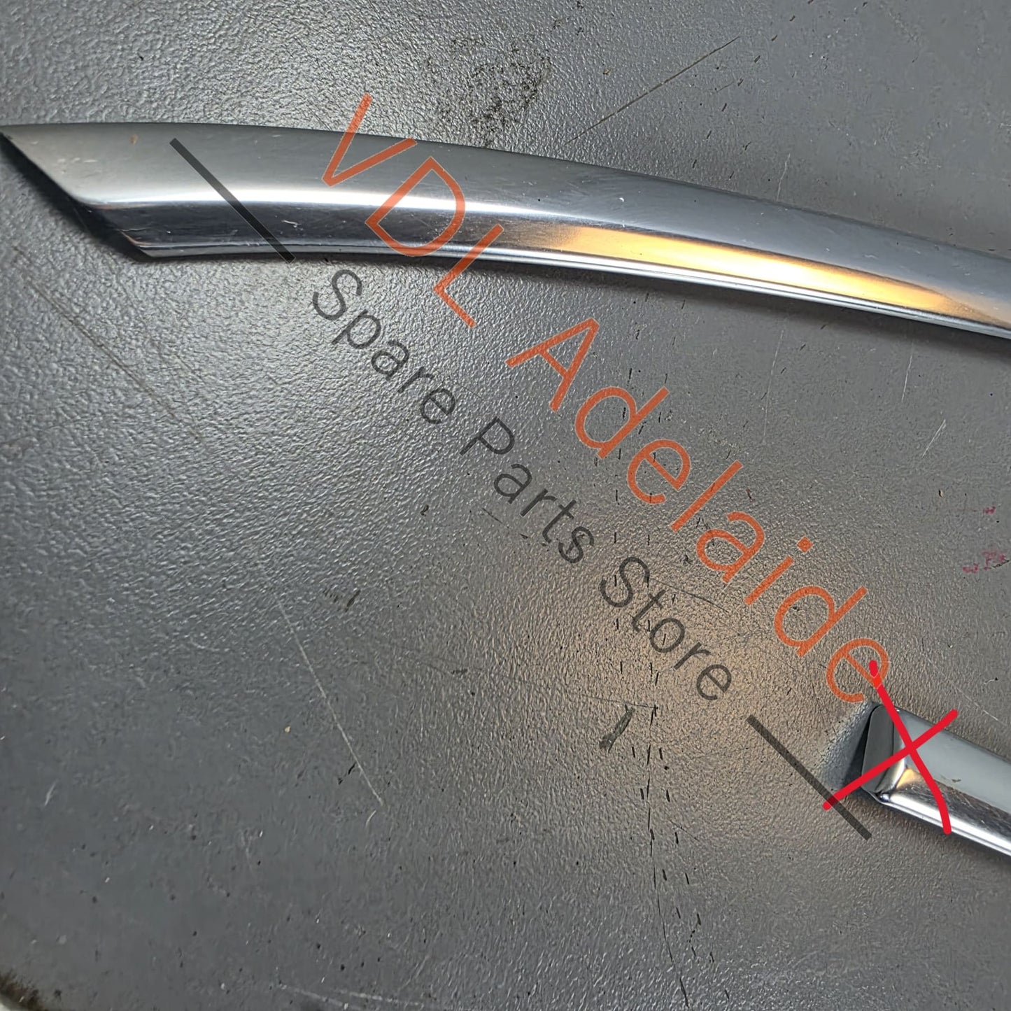 36A853985   Bentley Bentayga 4V Chrome Door Trim Strip for Window Front Left Upper 36A853985