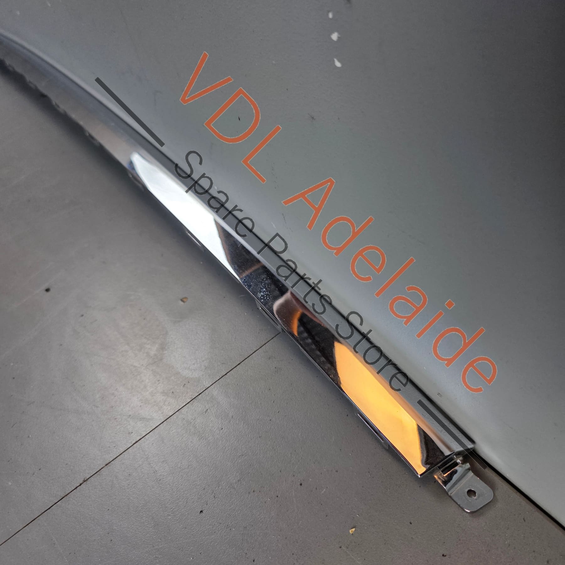 36A807725   Bentley Bentayga Rear Bumper Centre Chrome Trim Moulding 36A807725