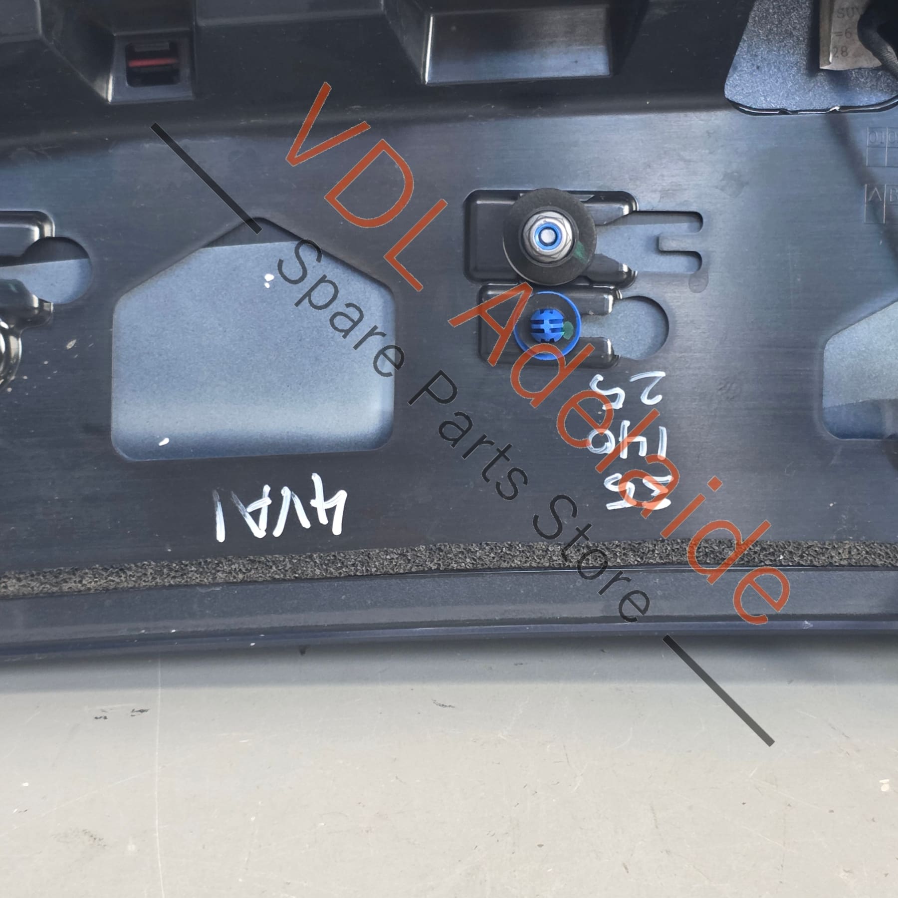 36A827933D   Bentley Bentayga 4V Rear Trunk Boot Spoiler 36A827933D