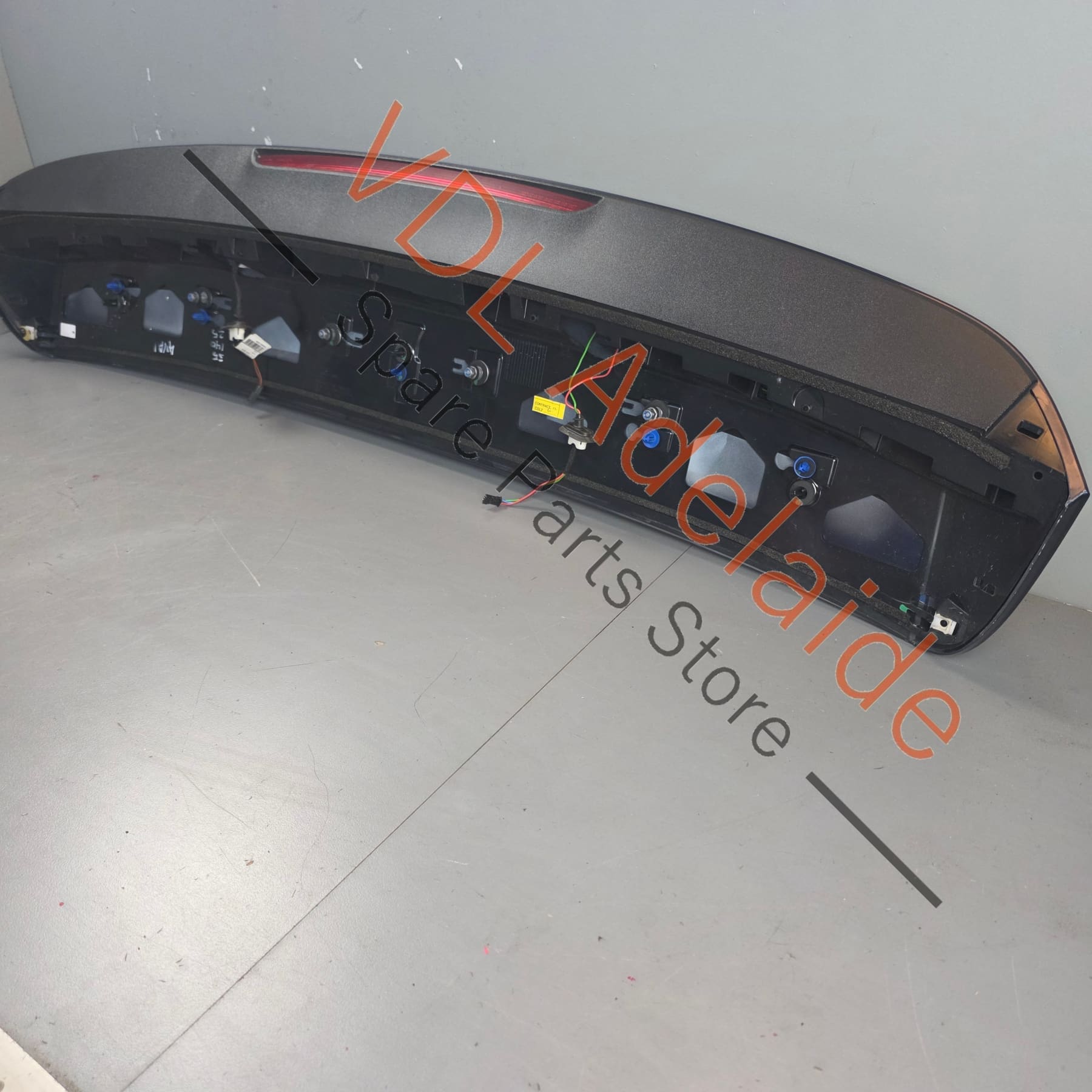36A827933D   Bentley Bentayga 4V Rear Trunk Boot Spoiler 36A827933D