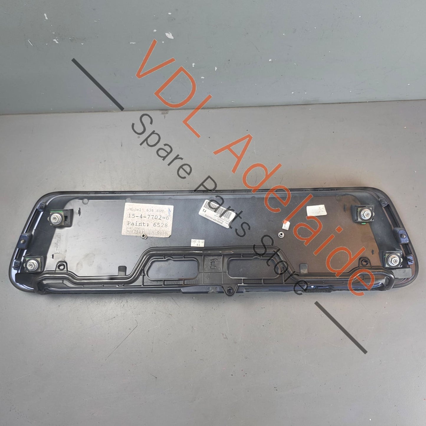 36A827035R   Bentley Bentayga Rear Licence Plate Tailgate Trim Moulding 36A827035R
