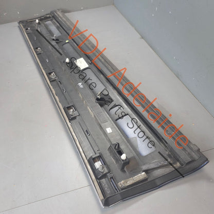 36A853053 36A853189 36A853071A Bentley Bentayga 4V Front Left Exterior Door Molding with Chrome Insert 36A853053 36A853189