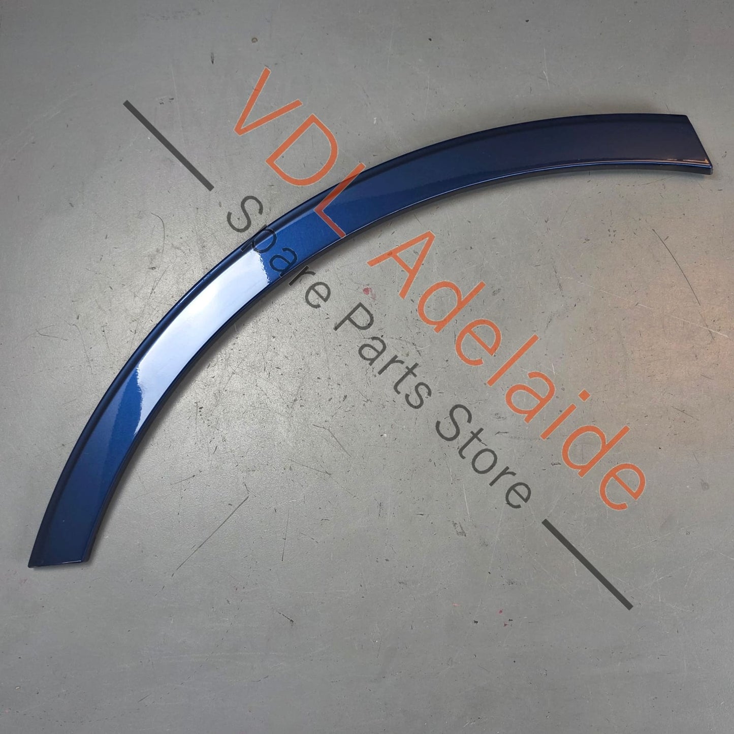 36A853818 36A853818GRU  Bentley Bentayga 4V Right Rear Wheel Arch Flare Trim Molding 36A853818