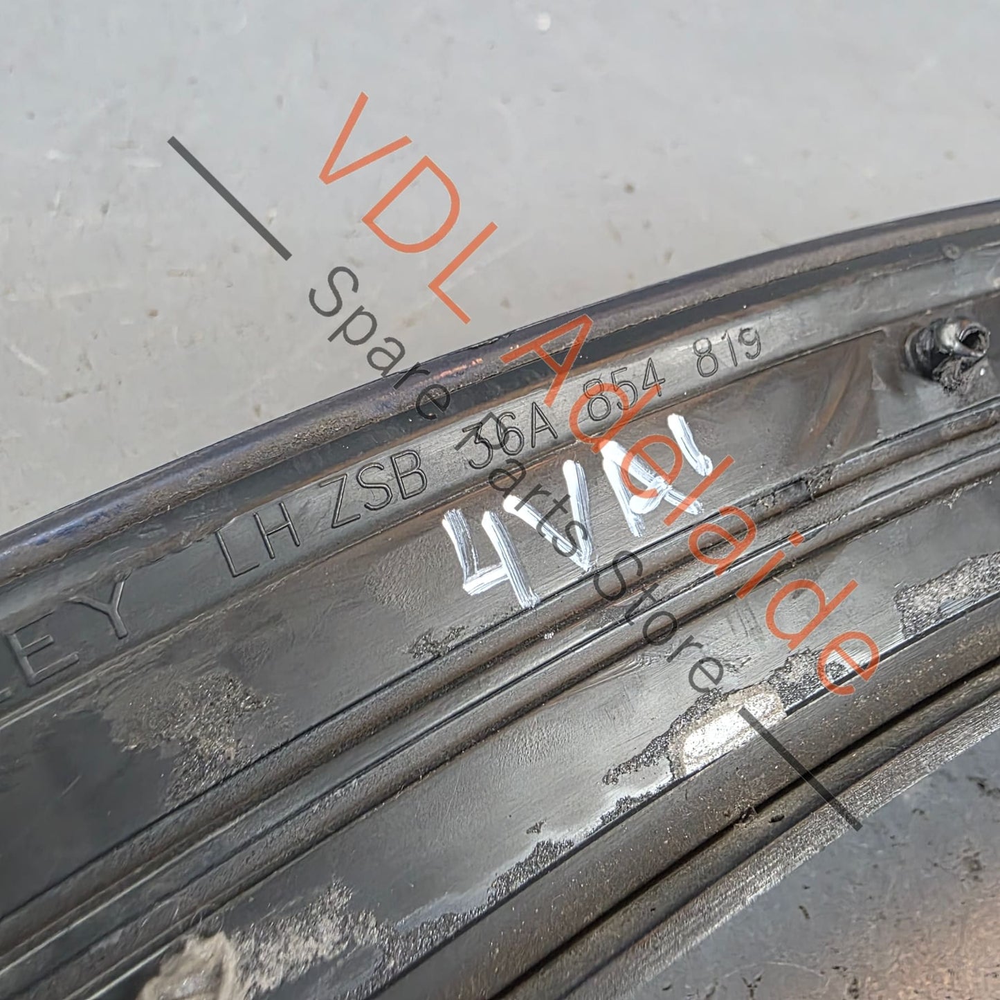 36A854819A 36A854819AGRU  Bentley Bentayga 4V Left Rear Door Wheel Arch Flare Trim Molding 36A854819 36A854819A